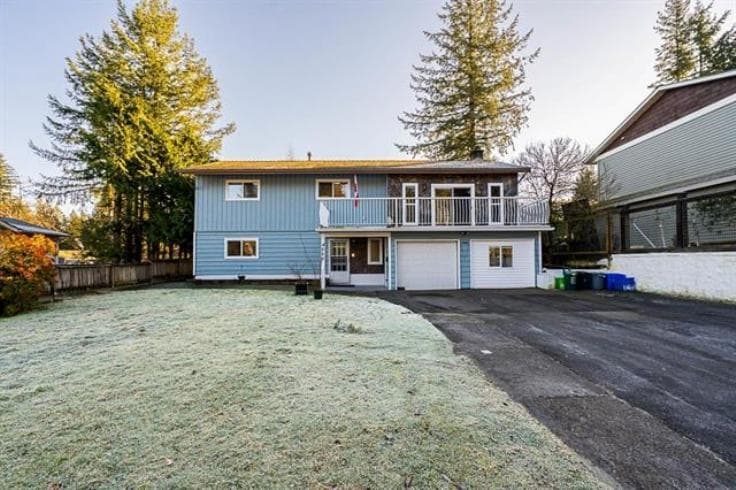 4660 202 Street, Langley, V3A 5J3 — photo 1