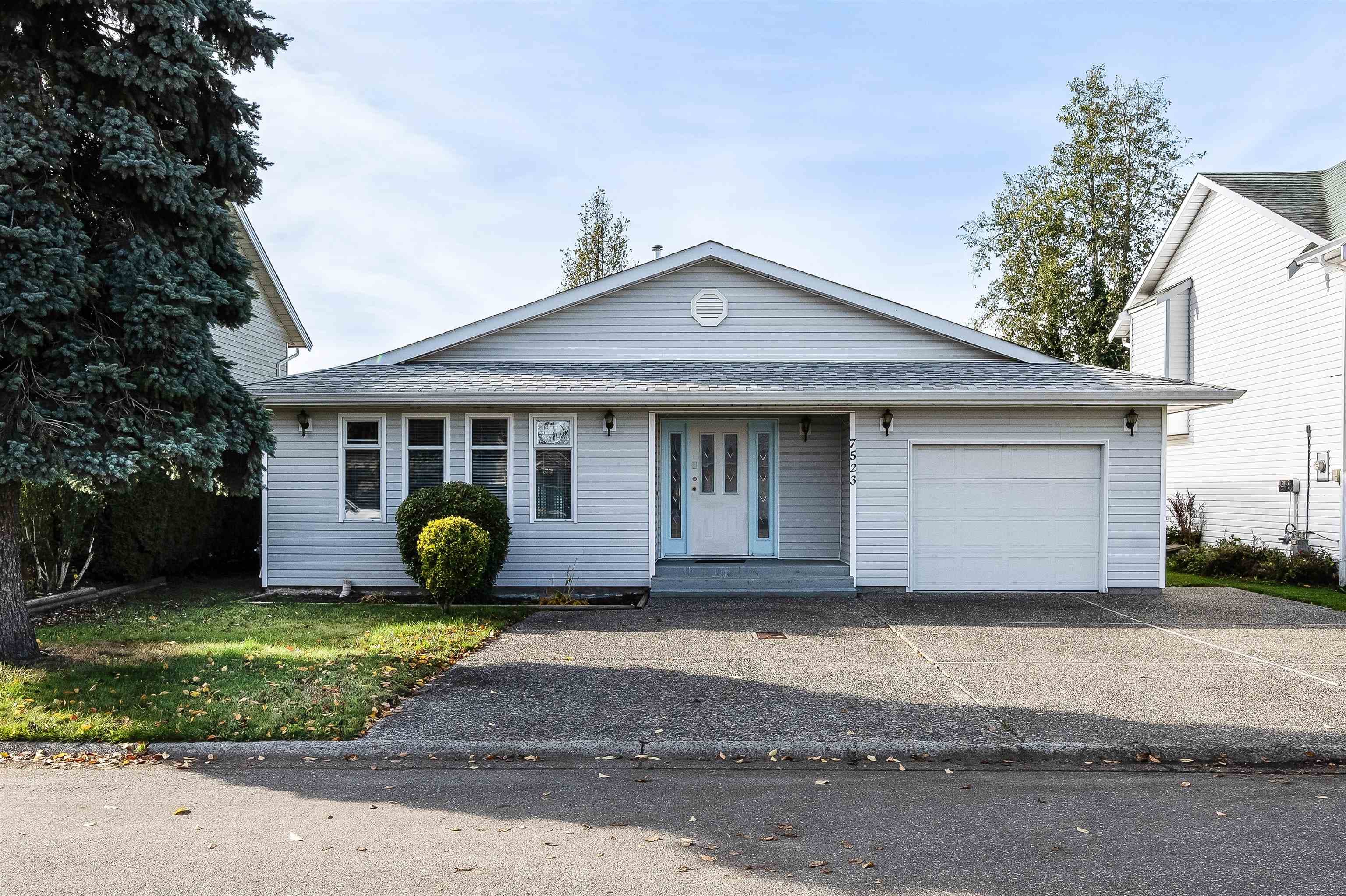 7523 Garnet Drive, Chilliwack