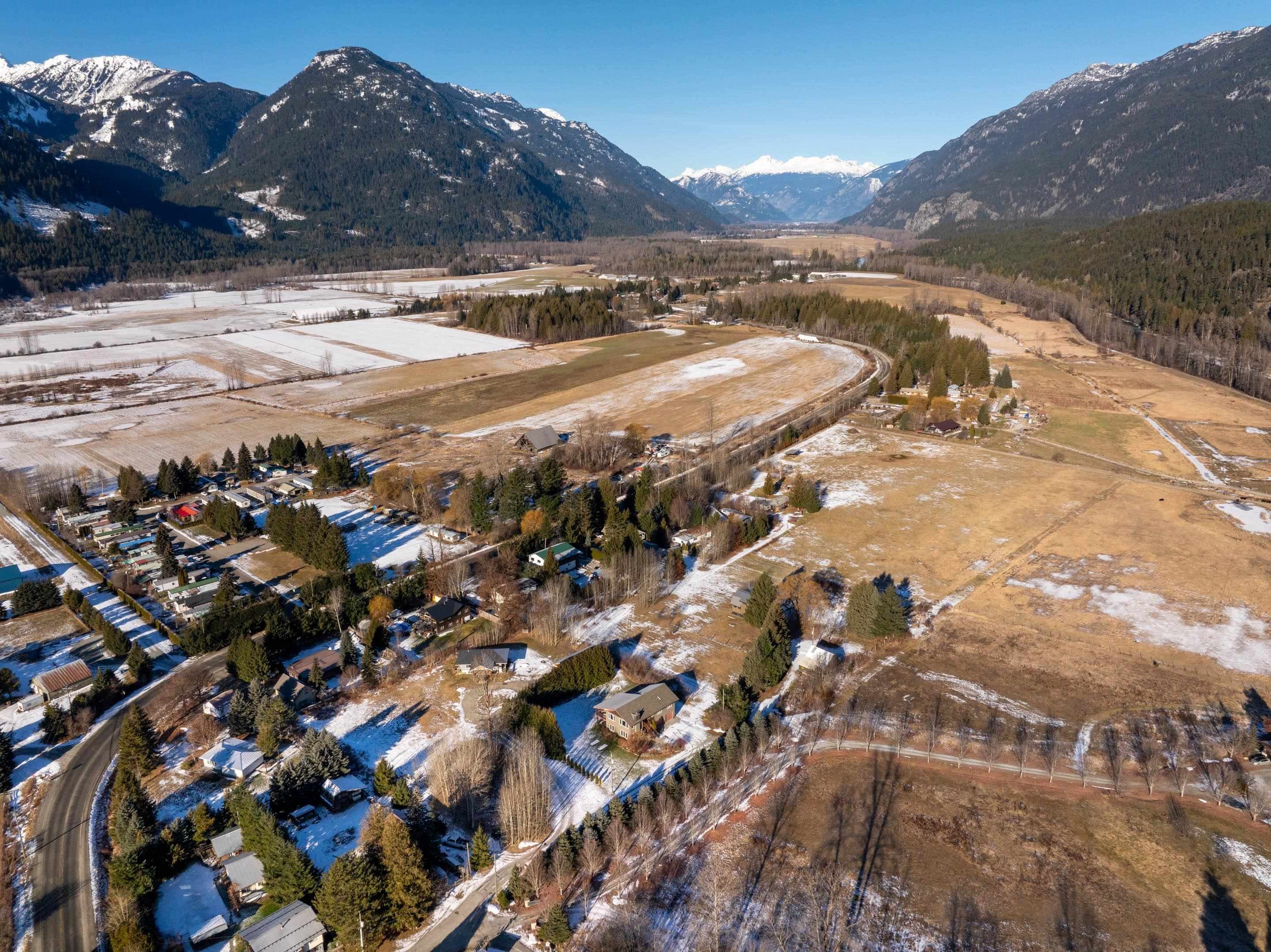 Lot 3 Anderson Road, Pemberton, V0N 2L2 — photo 3
