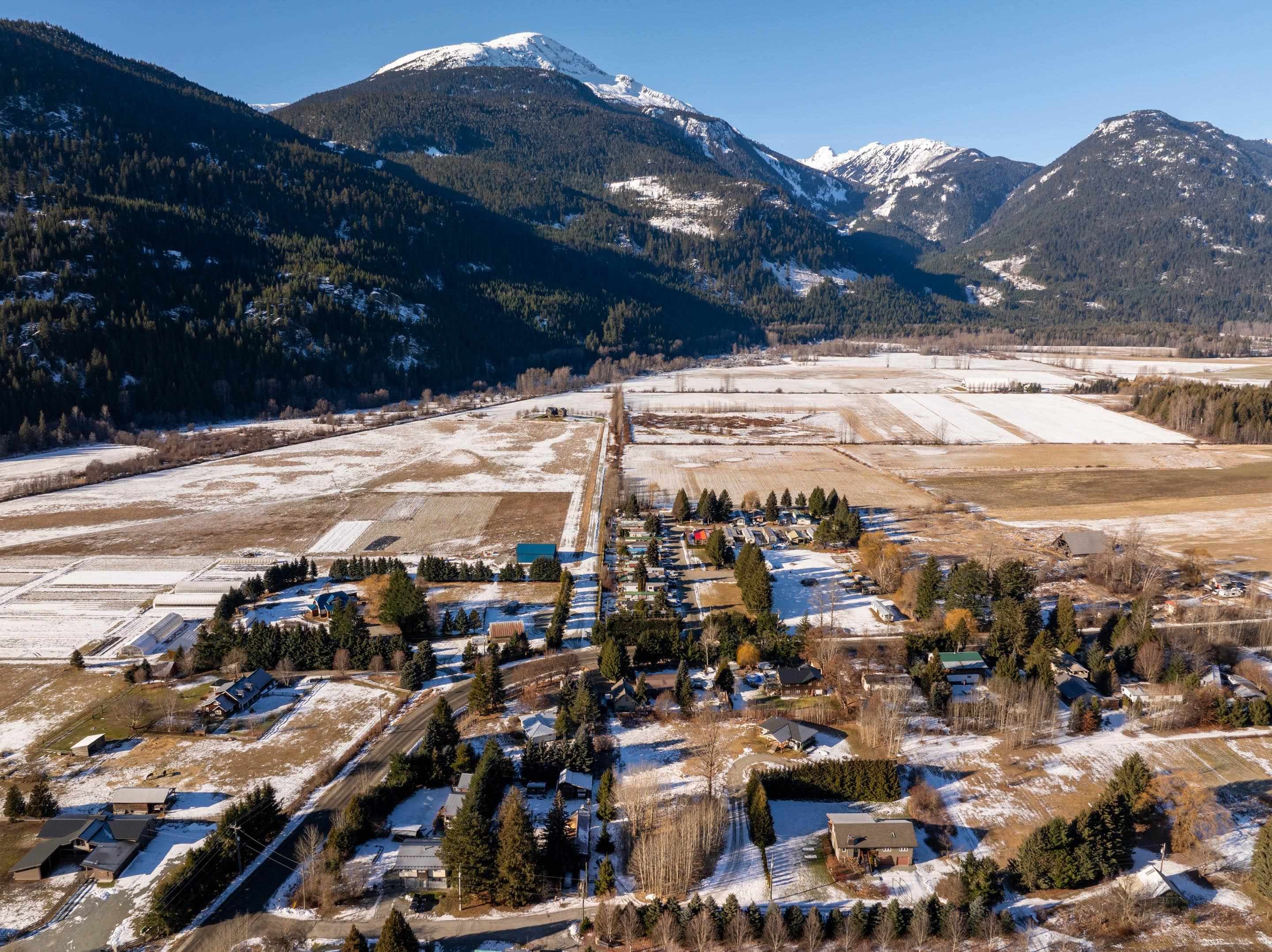Lot 3 Anderson Road, Pemberton, V0N 2L2 — photo 1