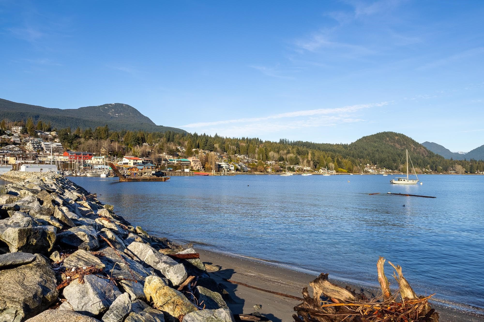636 Bay Road, Gibsons, V0N 1V8 — photo 2