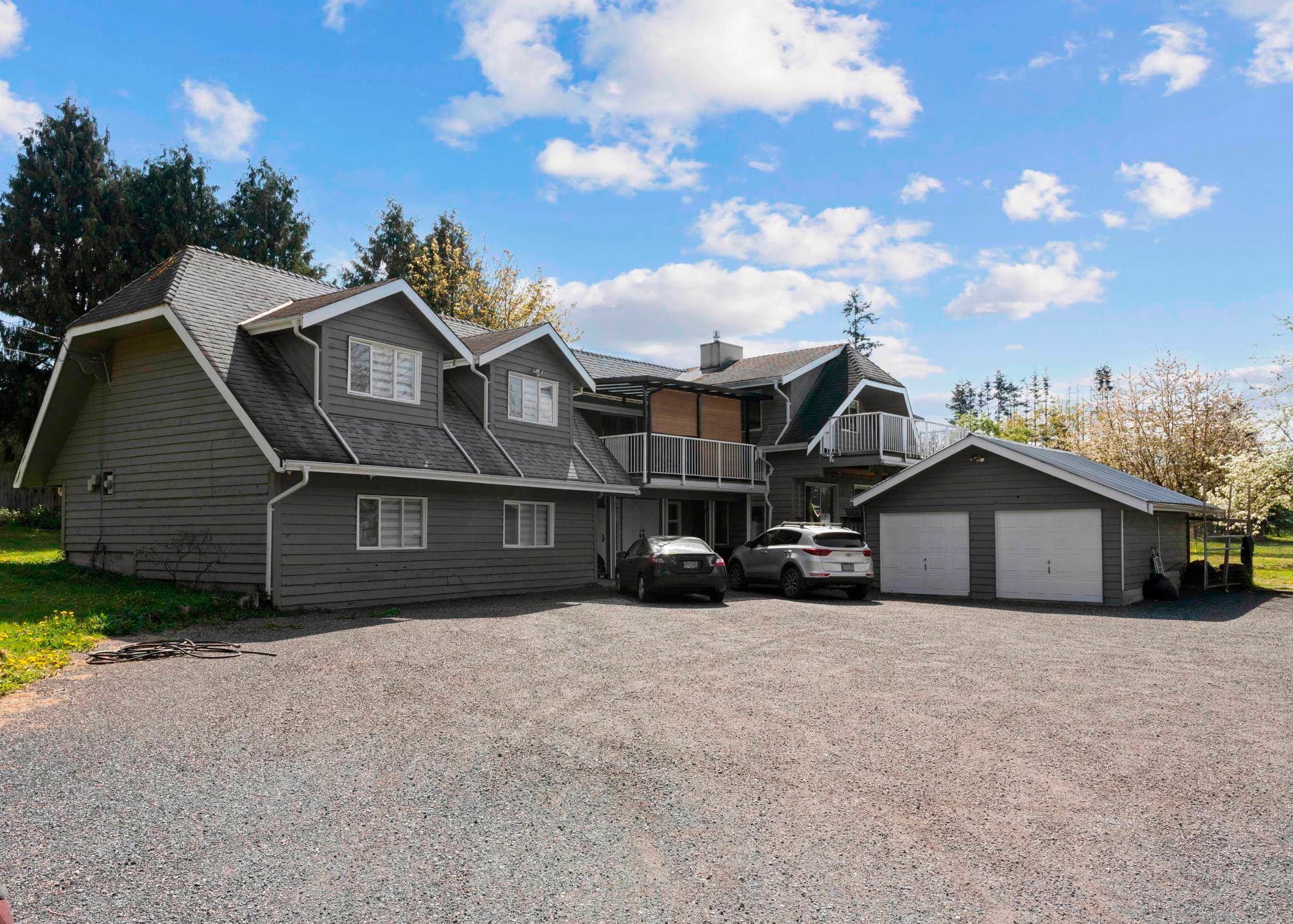 25412 58 Avenue, Langley
