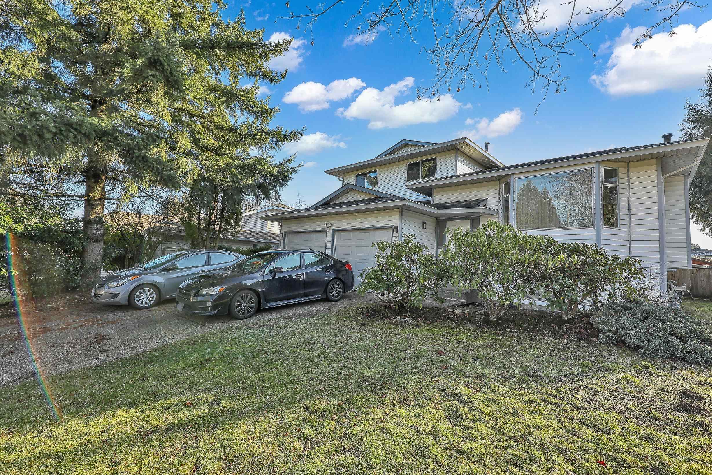 15662 91a Avenue, Surrey, V4N 2X3 — photo 2