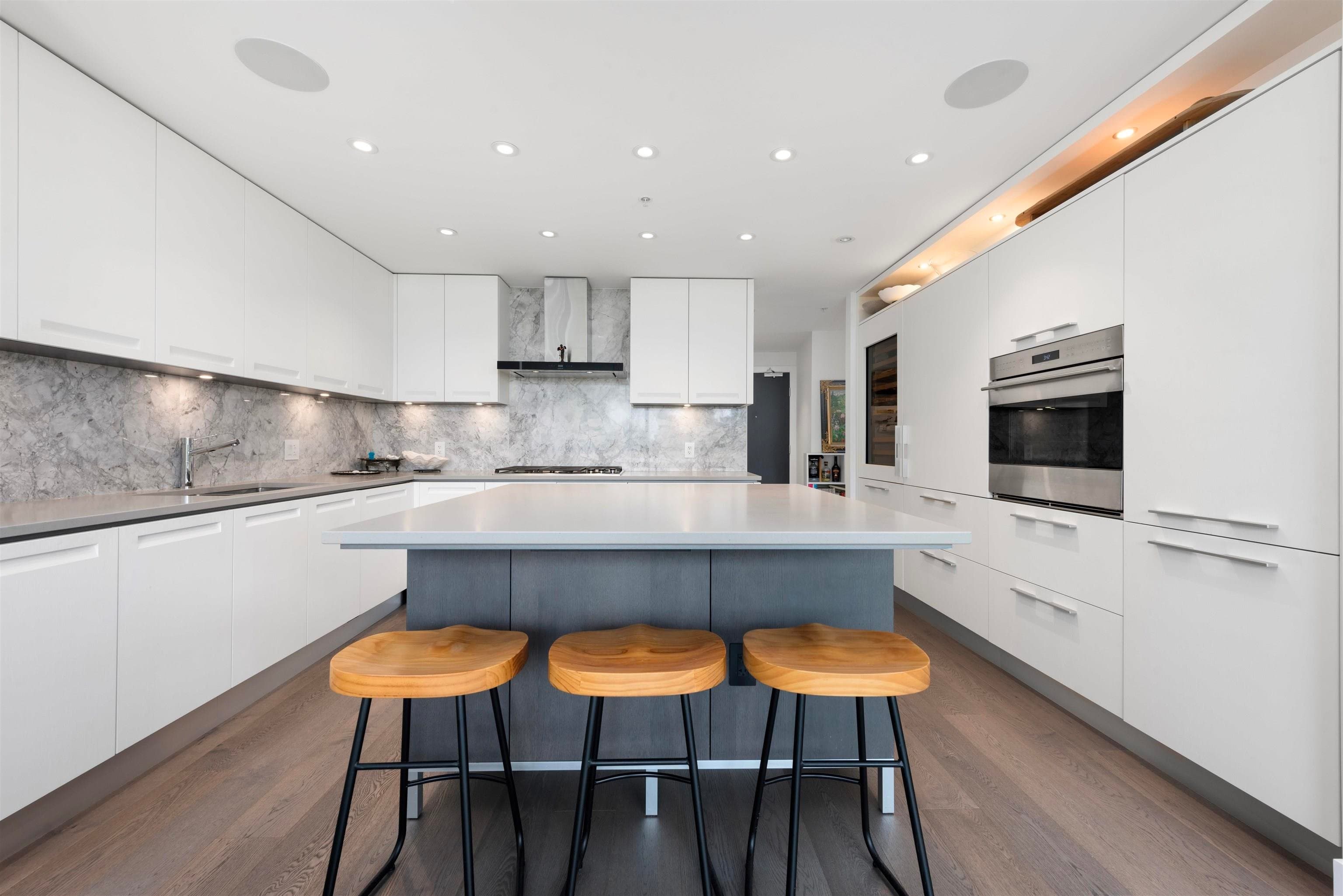 310 - 6333 W Boulevard, Vancouver