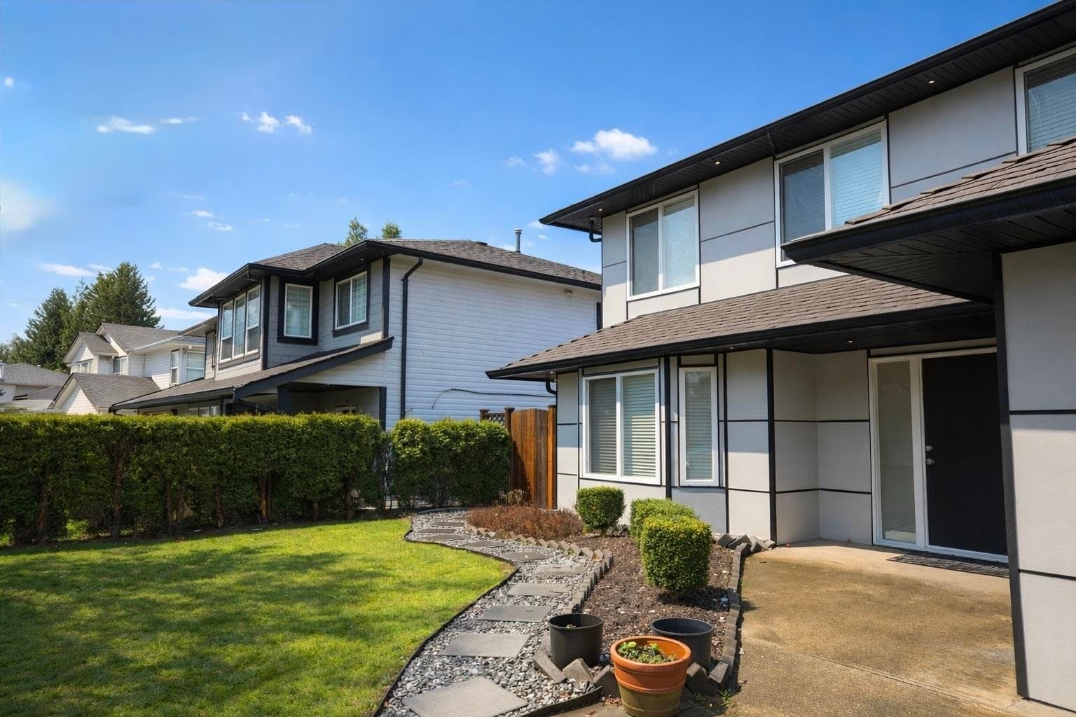 2904 Crossley Drive, Abbotsford, V2T 5G8 — photo 2