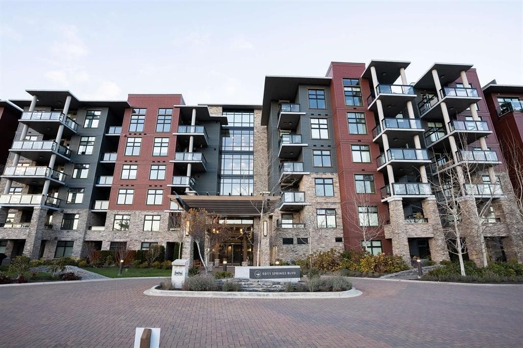 514 - 5011 Springs Boulevard, Tsawwassen, V4M 0B6 — photo 1