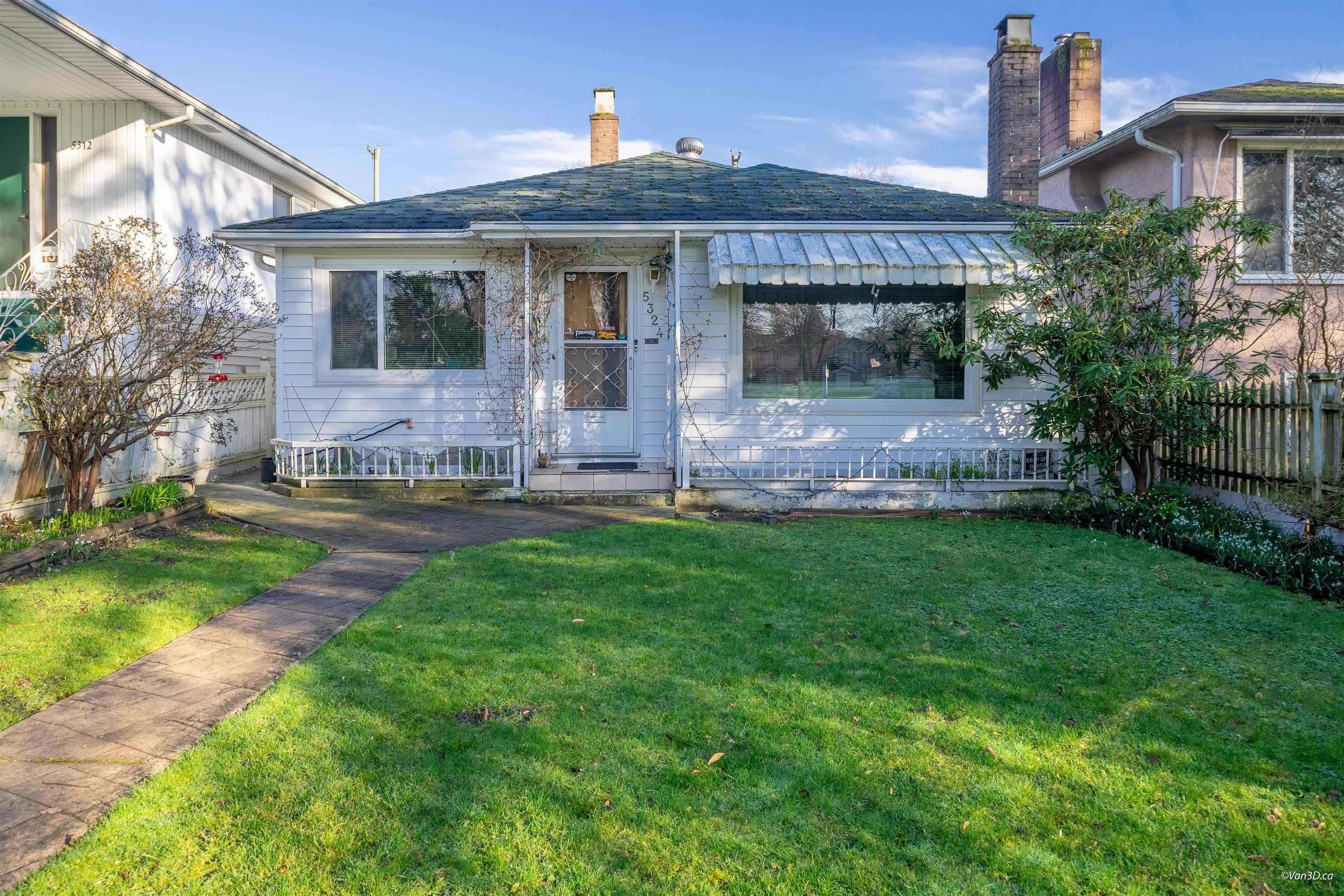 5324 Rhodes Street, Vancouver