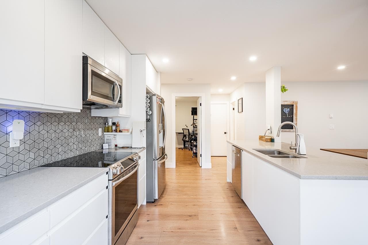 19 - 8338 158 Street, Surrey, V4N 0R3 — photo 5