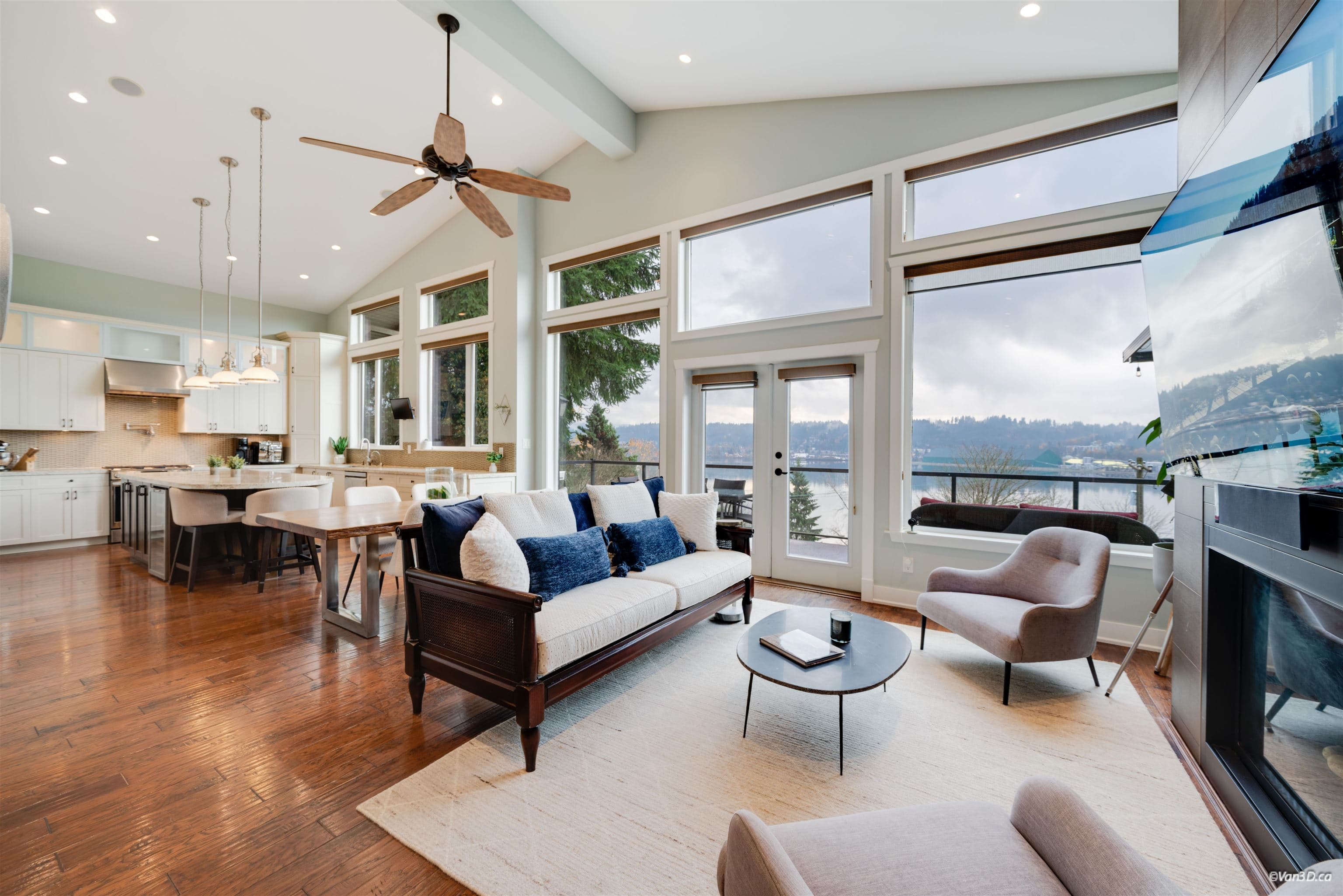 920 Barber Street, Port Moody, V3H 3V4 — photo 1