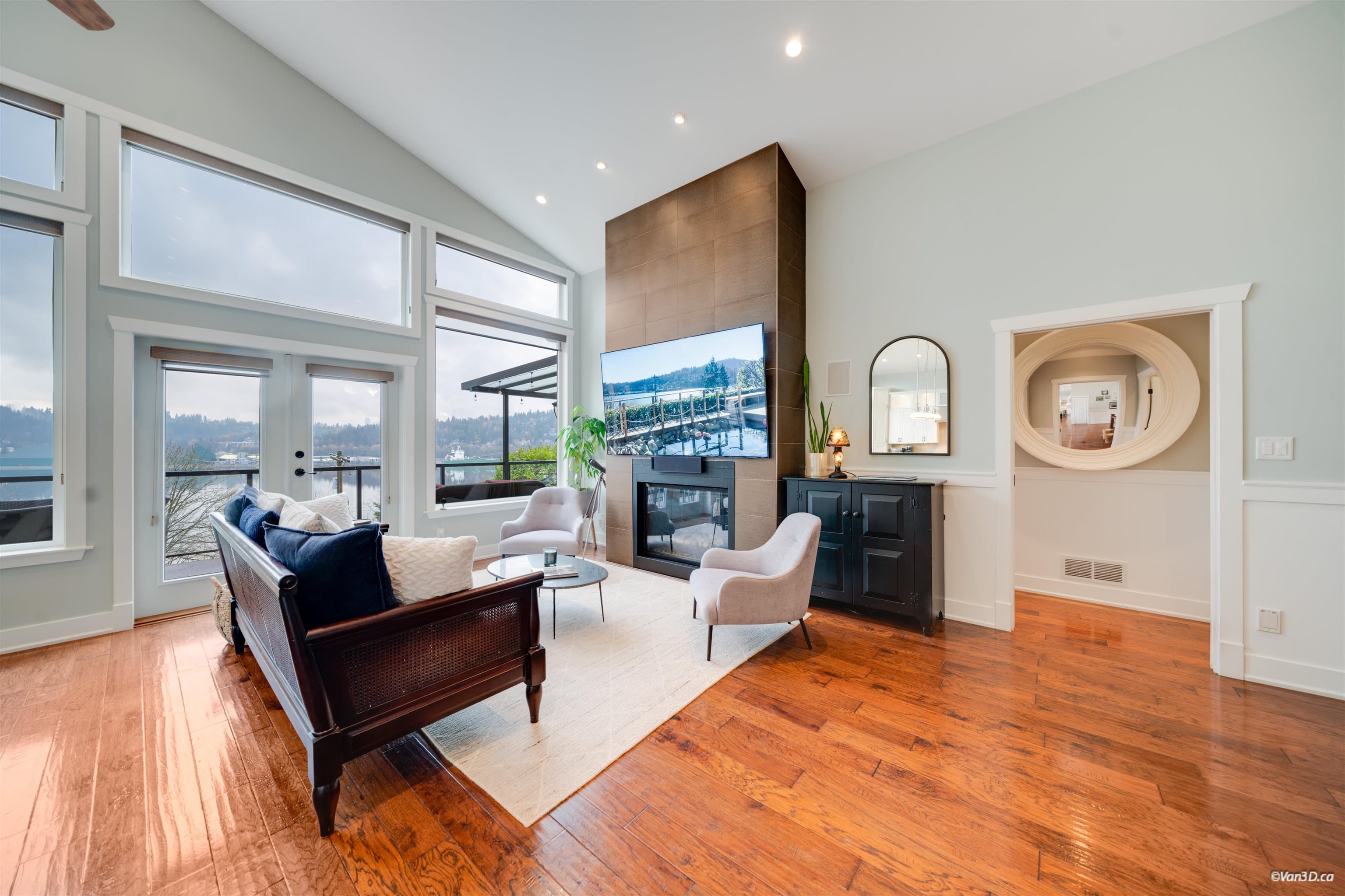 920 Barber Street, Port Moody, V3H 3V4 — photo 4