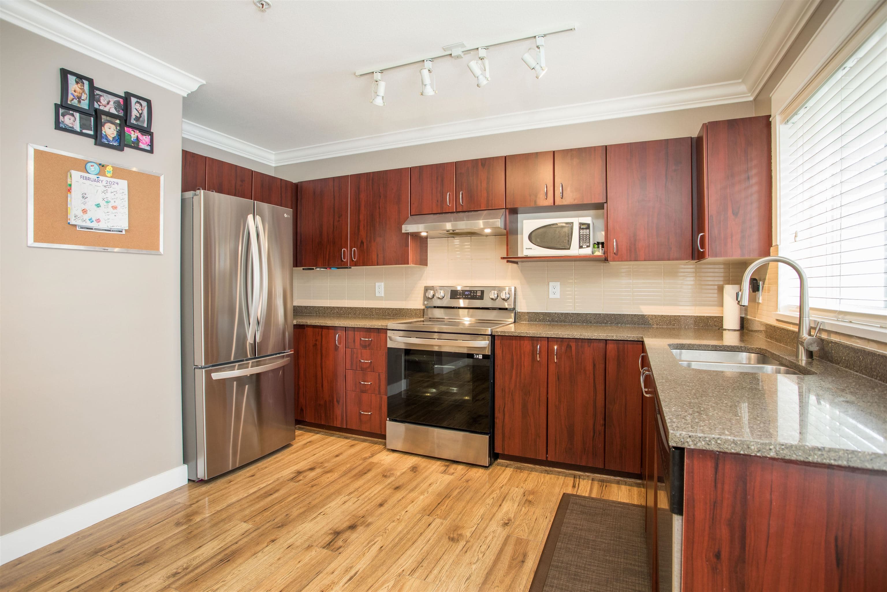 3 - 8968 208 Street, Langley, V1M 4C5 — photo 3