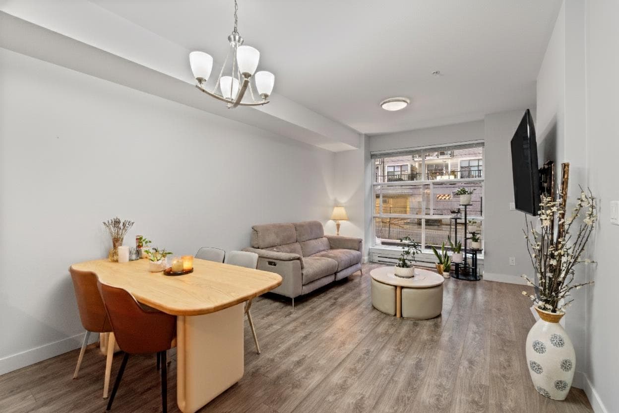 208 - 827 Roderick Avenue, Coquitlam, V3K 0E3 — photo 4