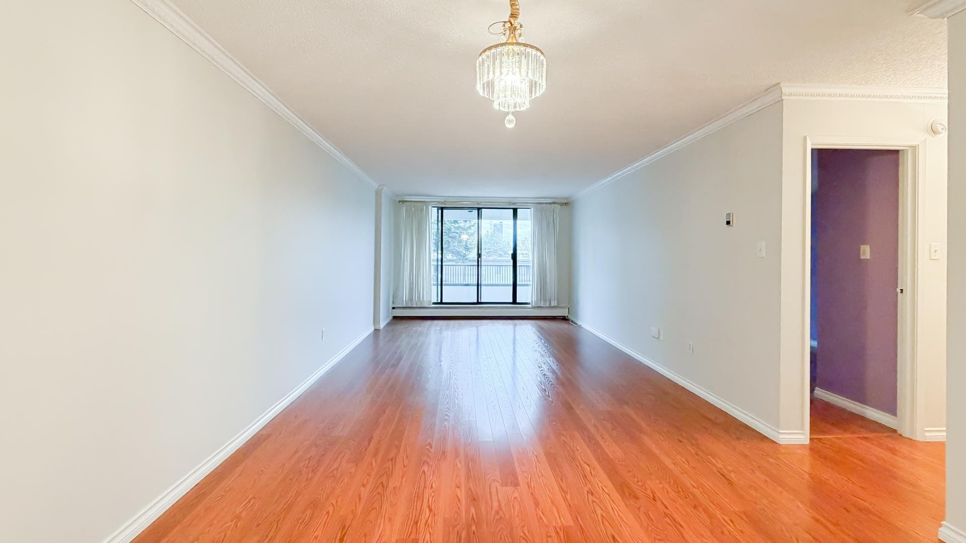 404 - 6595 Willingdon Avenue, Burnaby, V5H 4E5 — photo 4