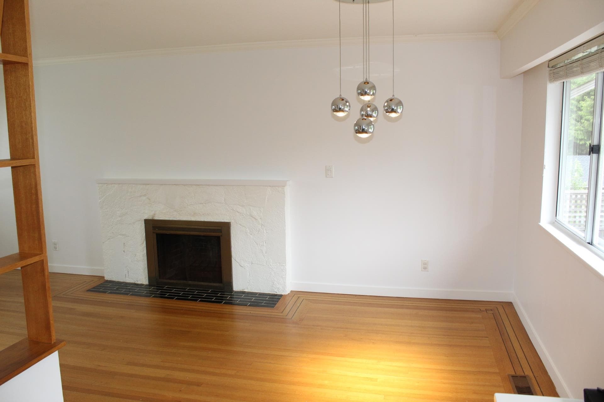 Upper - 9686 Princess Drive, Surrey, V3V 2T4 — photo 5