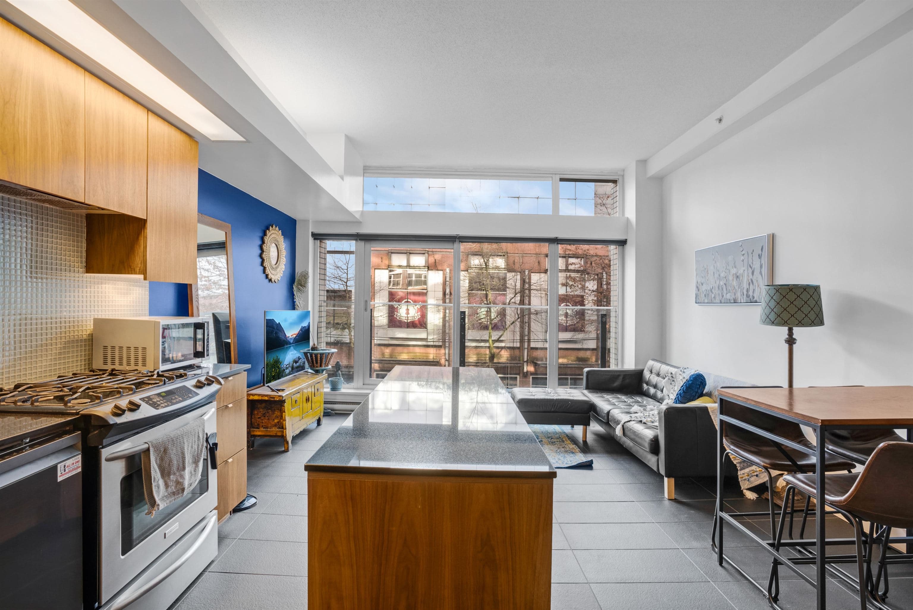 309 - 33 W Pender Street, Vancouver, V6B 0E5 — photo 3