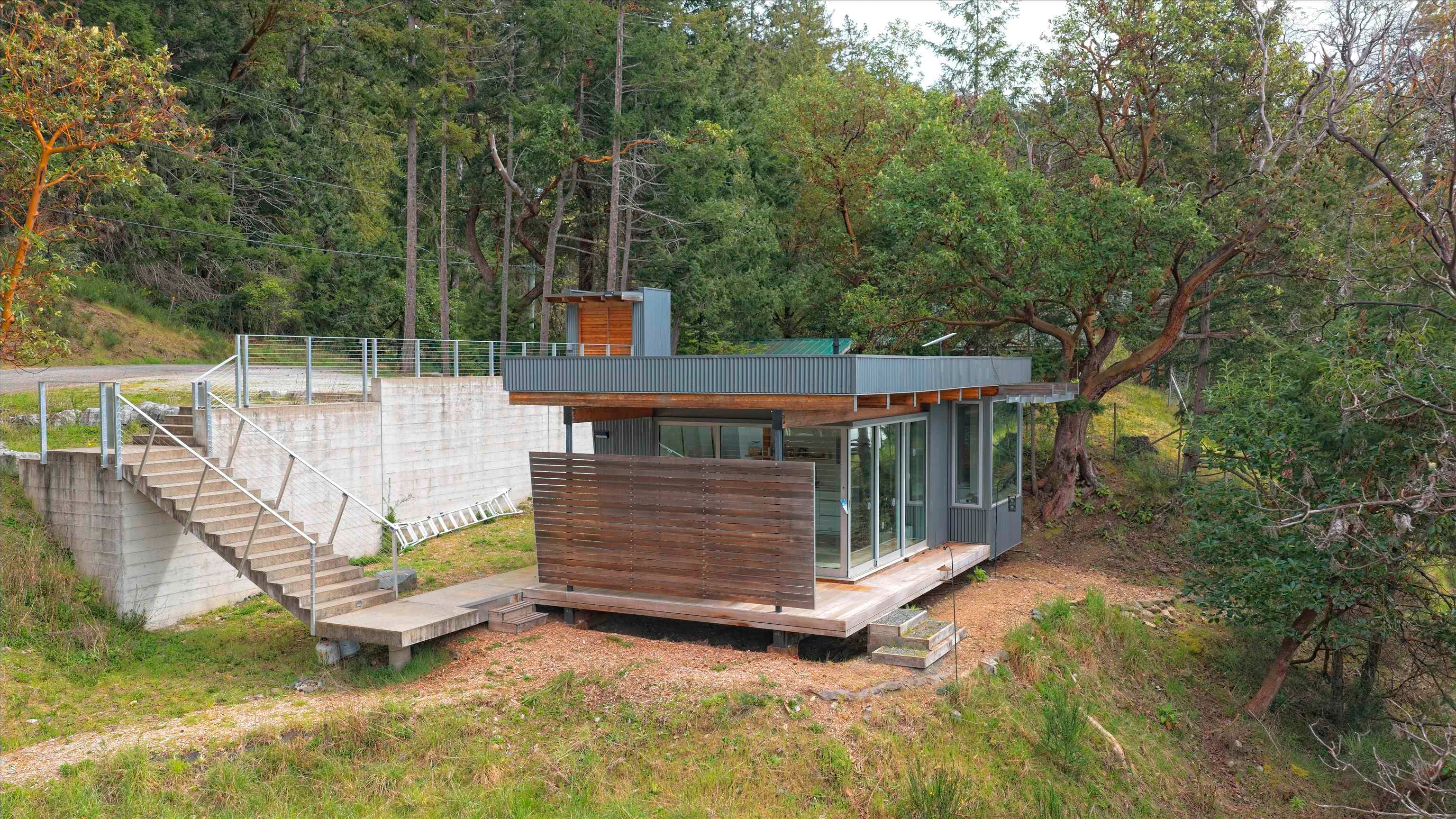 240 Old Scott Road, Salt Spring Island, V8K 2L6 — photo 2