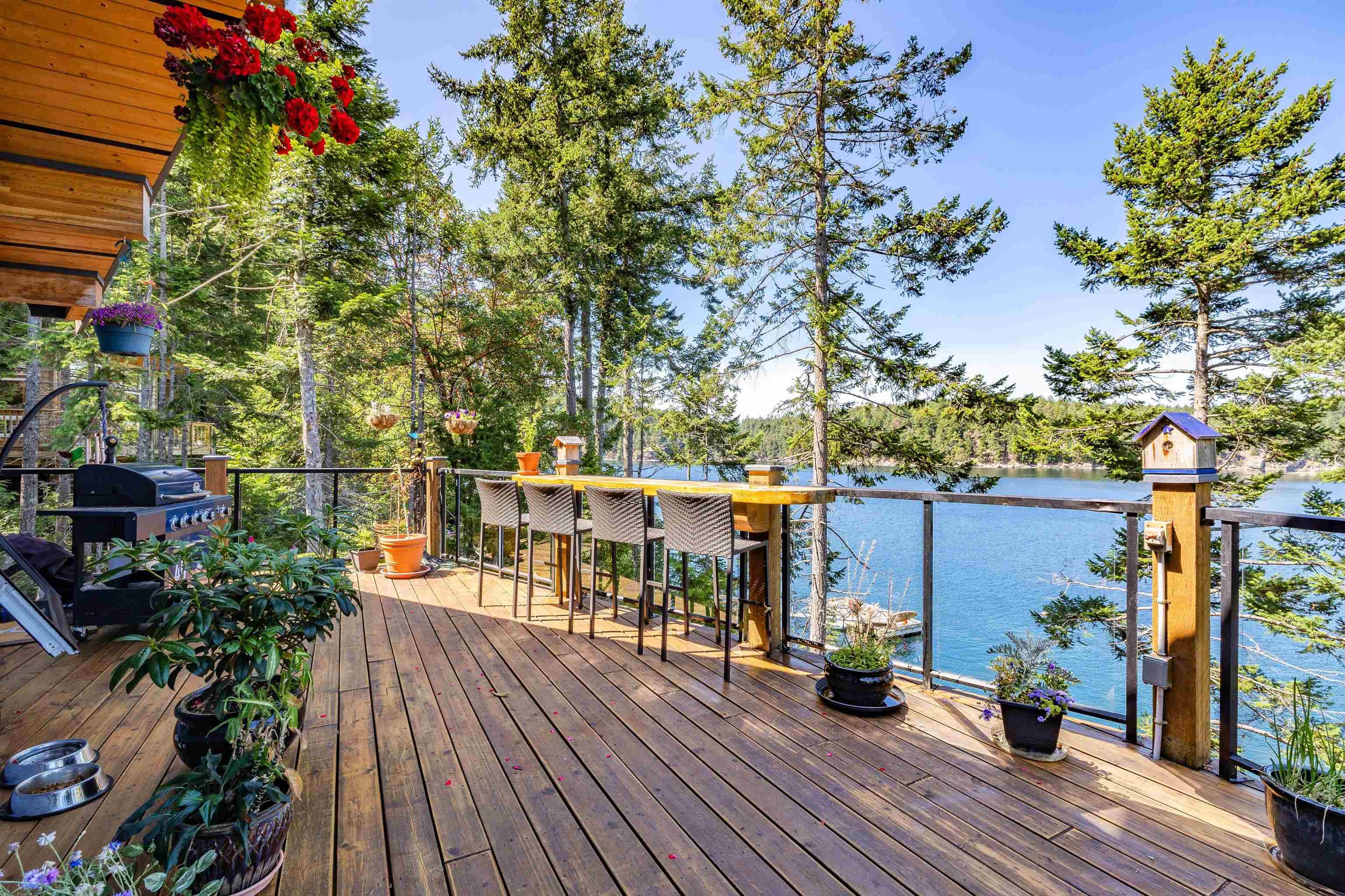 659 Wilks Road, Mayne Island, V0N 2J1 — photo 3