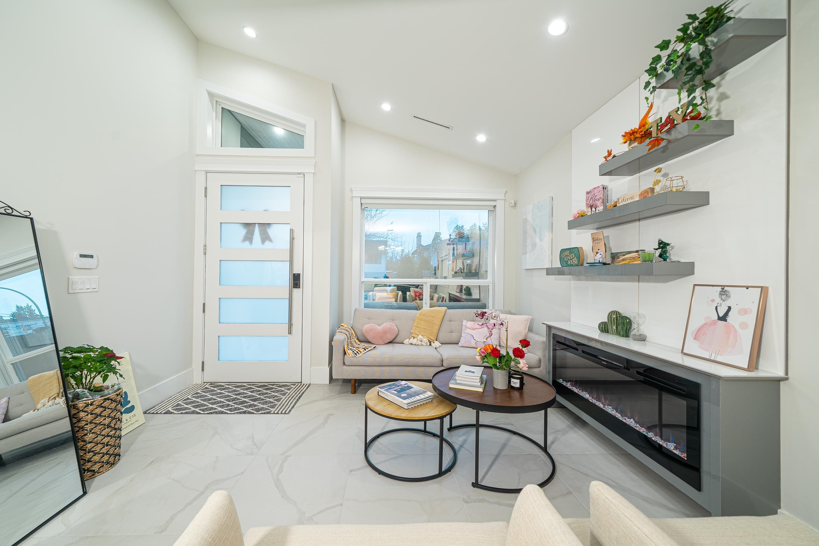 5180 Lorraine Avenue, Burnaby, V5G 2S4 — photo 4
