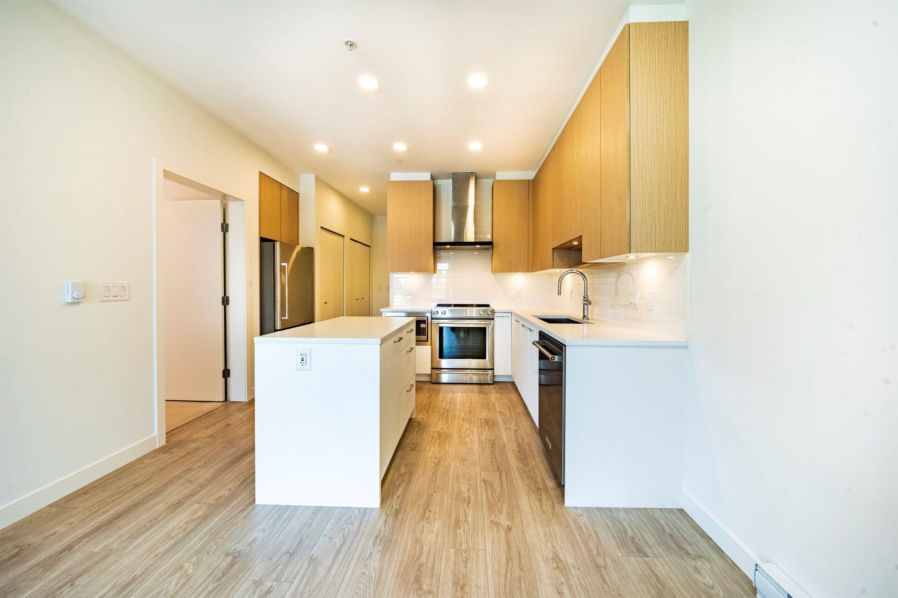 406 - 7599 15th Street, Burnaby, V3N 0H9 — photo 5