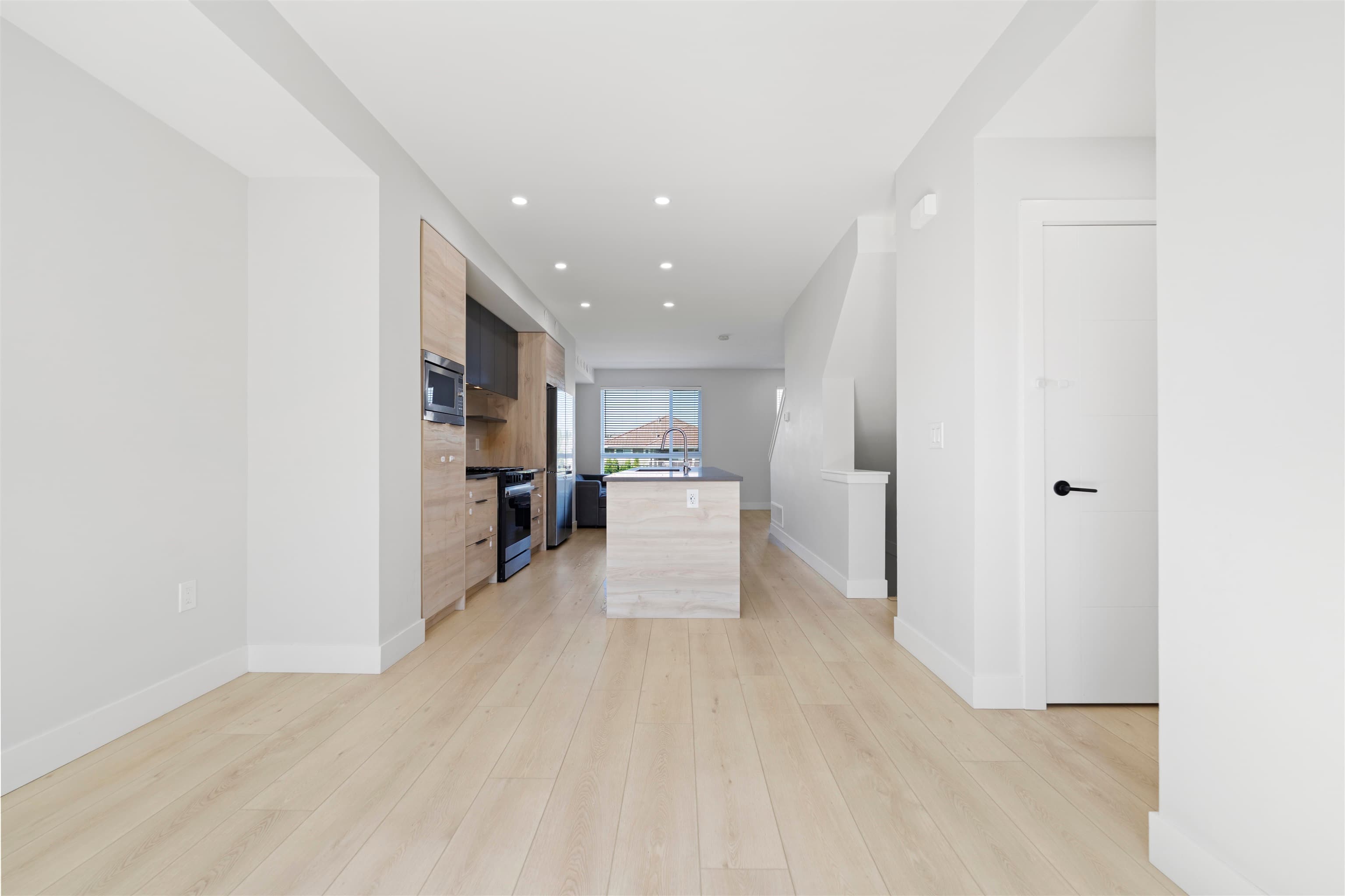 23 - 30530 Cardinal Avenue, Abbotsford, V2T 0L5 — photo 3