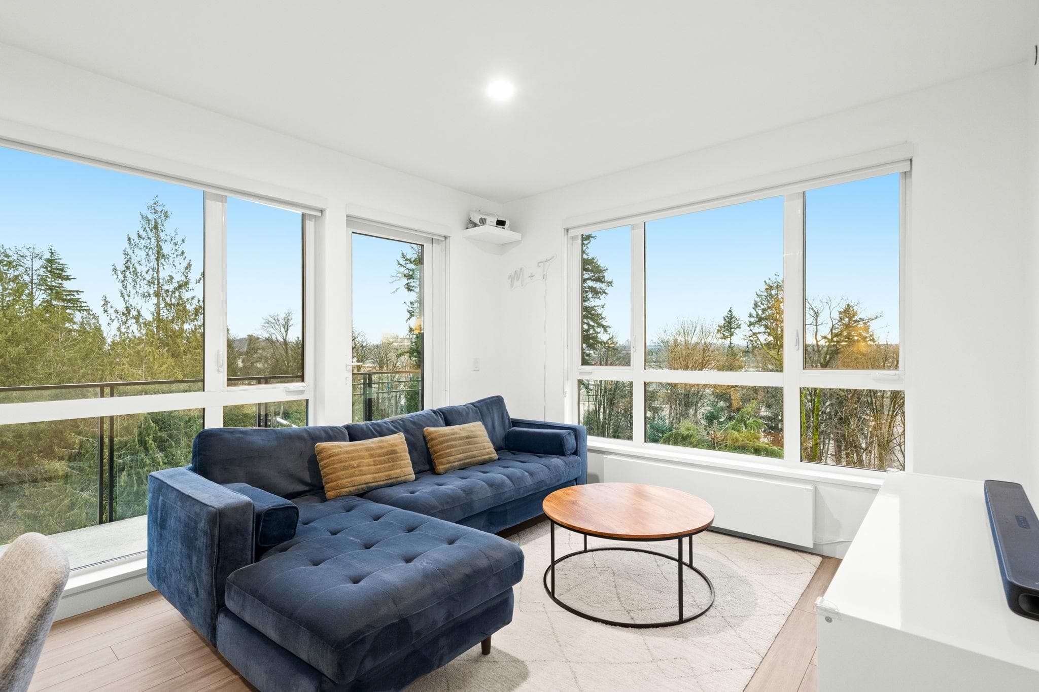 304 - 707 E 3rd Street, North Vancouver, V7L 1G8 — photo 4