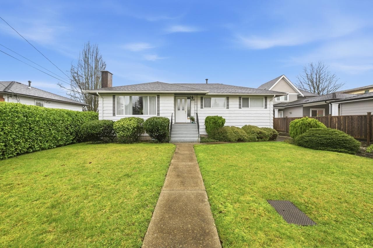 474 Dixon Street, New Westminster, V3L 3H5 — photo 1