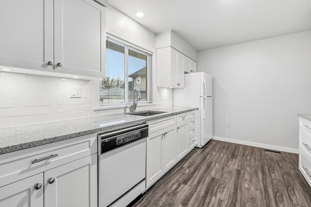 474 Dixon Street, New Westminster, V3L 3H5 — photo 4