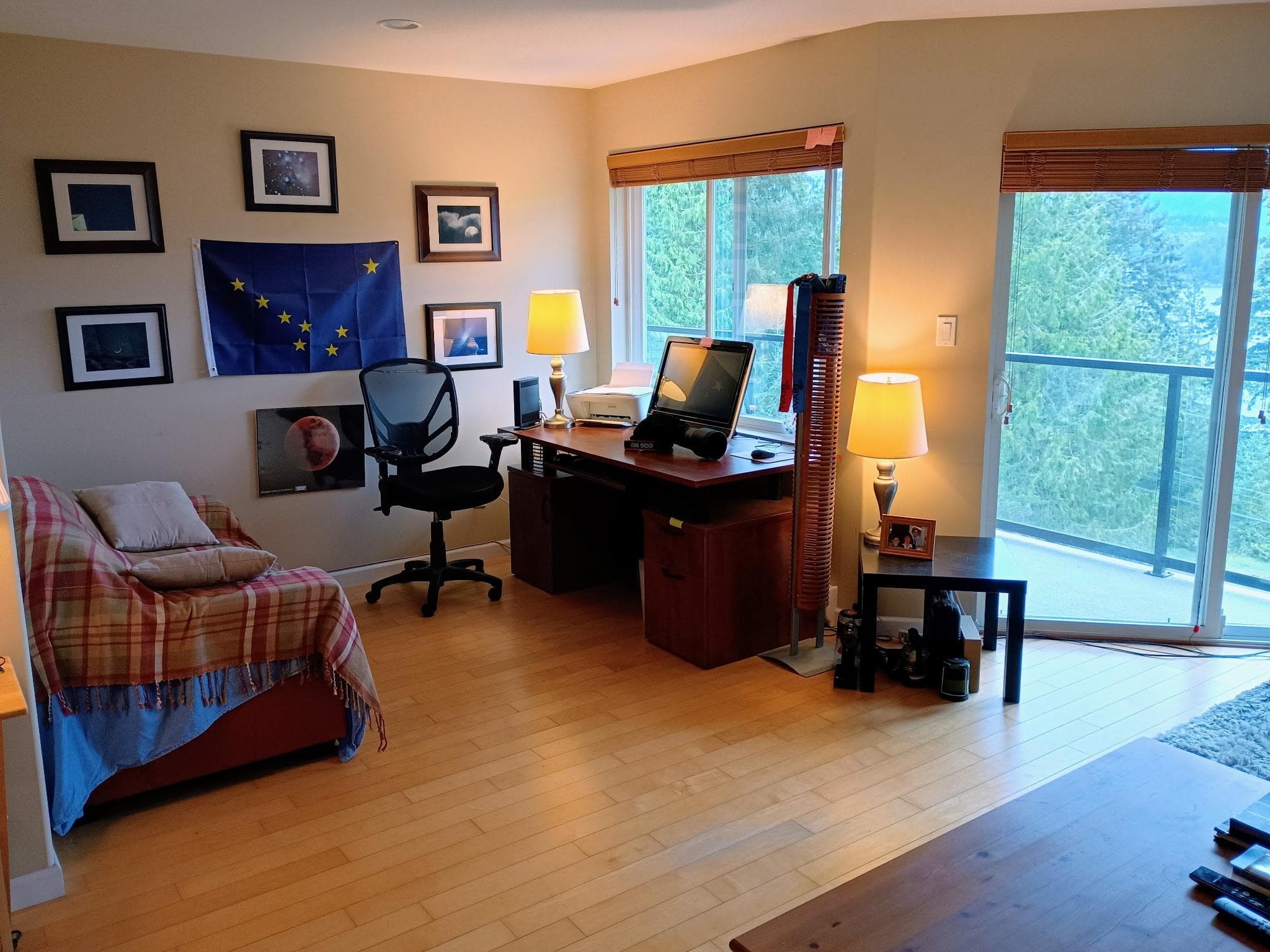 W202 - 5780 Trail Avenue, Sechelt, V7Z 0K5 — photo 3