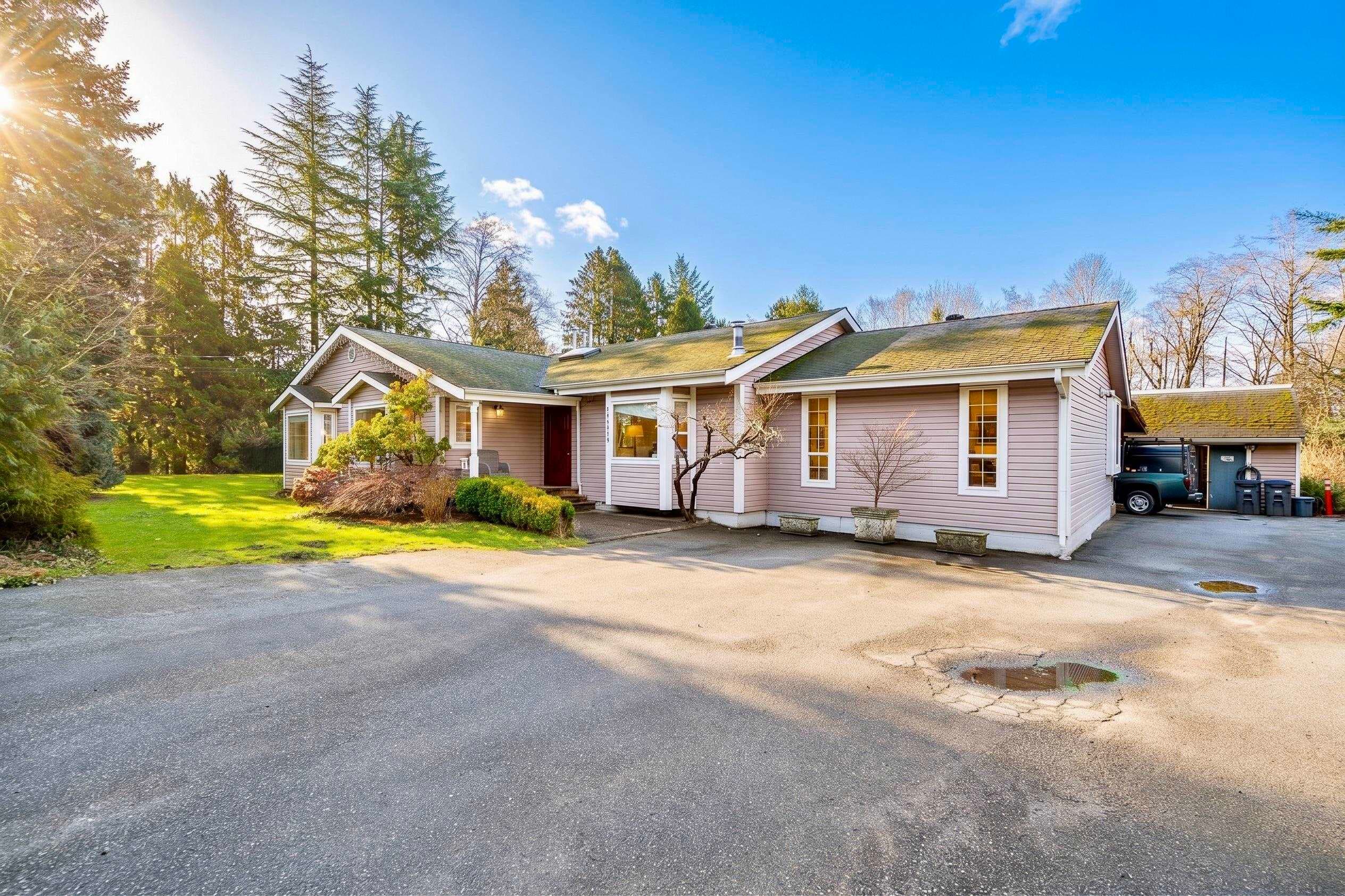 16114 20 Avenue, Surrey, V3Z 9M8 — photo 1