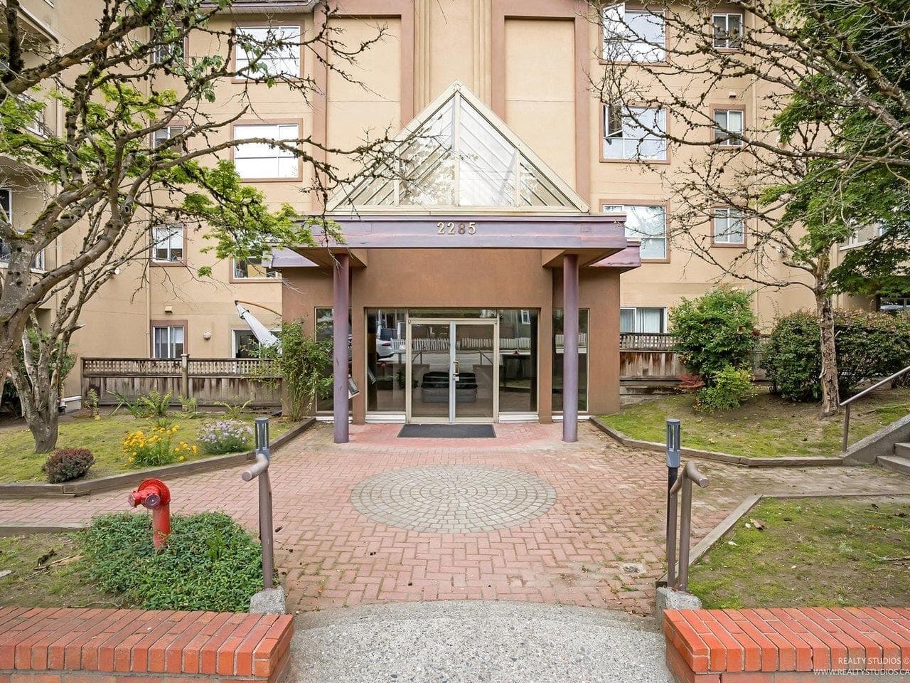101 - 2285 Pitt River Road, Port Coquitlam