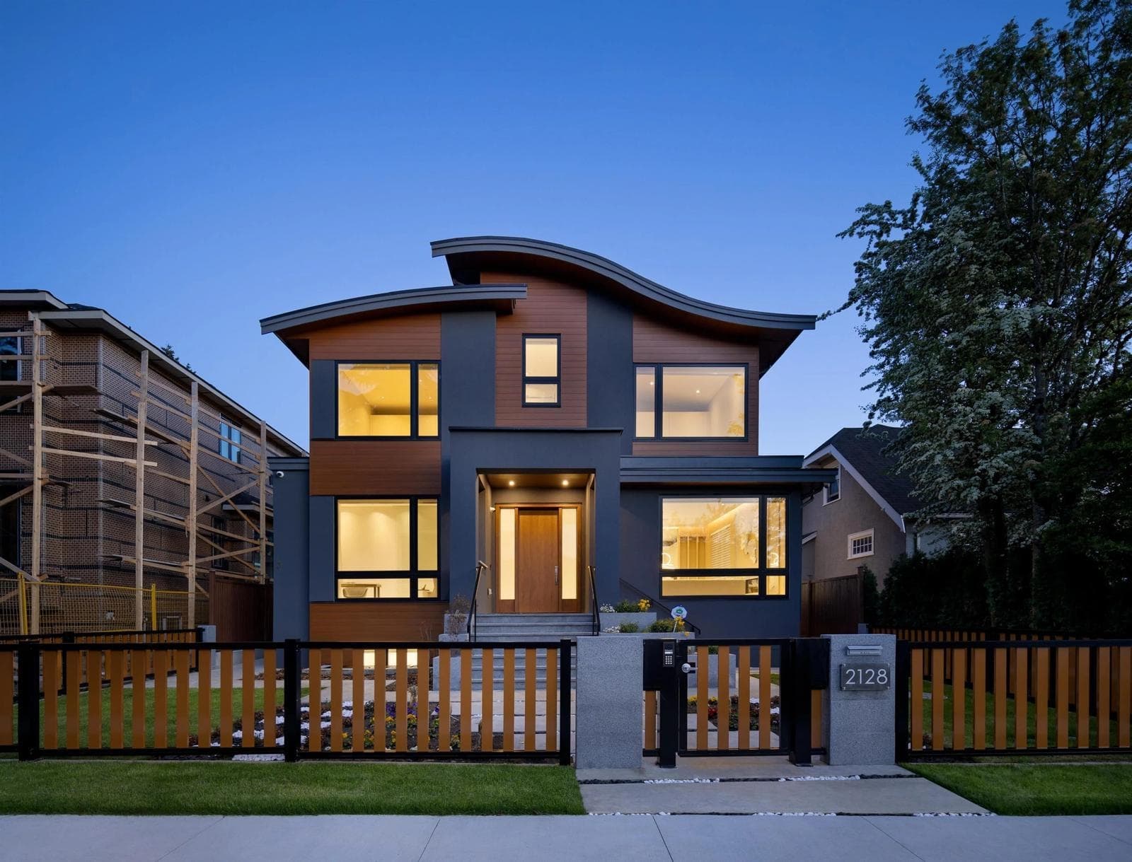1 - 2128 W 21st Avenue, Vancouver, V6L 1J3 — photo 1