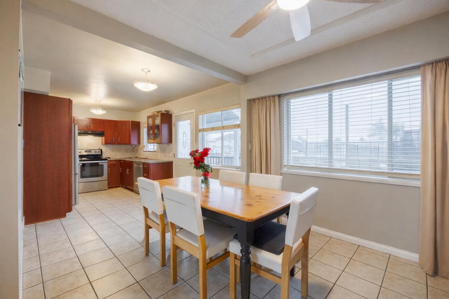 6524 Charles Street, Burnaby, V5B 2H1 — photo 5