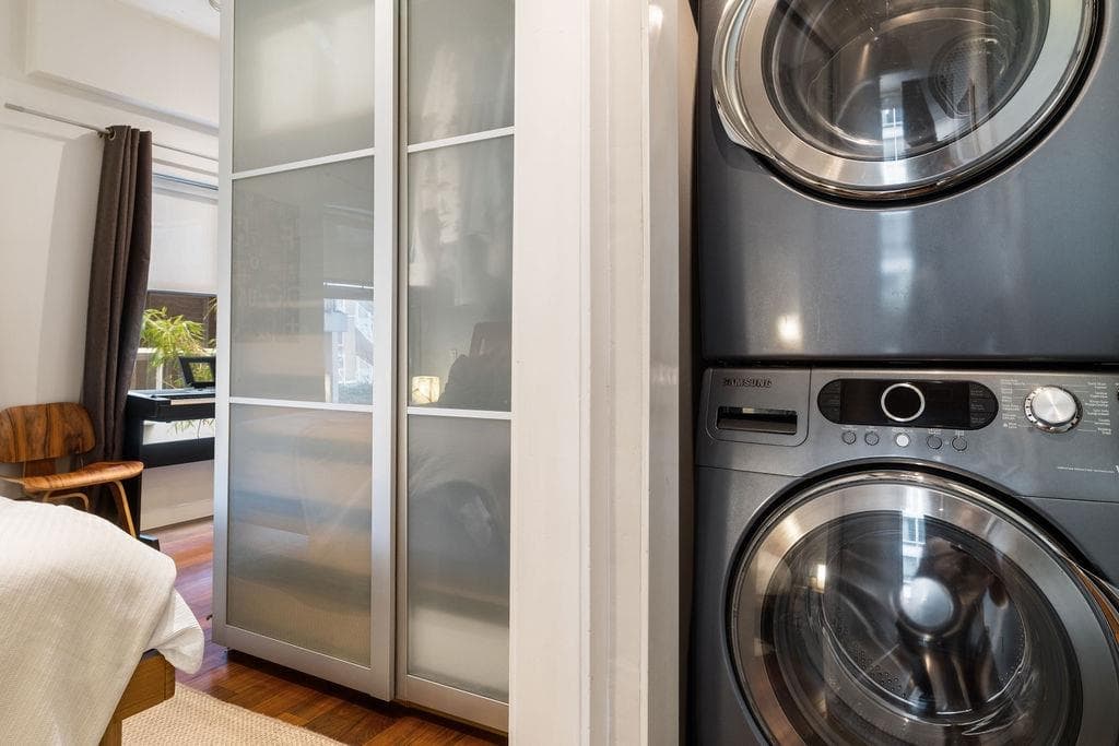 211&212 - 1529 W 6th Avenue, Vancouver, V6J 1R1 — photo 5