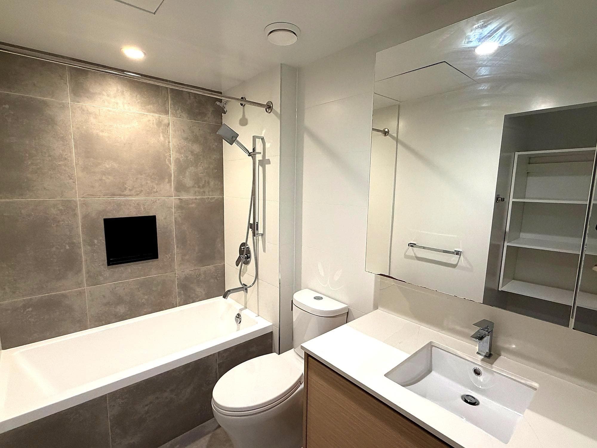 3307 - 13725 George Junction, Surrey, V3T 4Y3 — photo 5