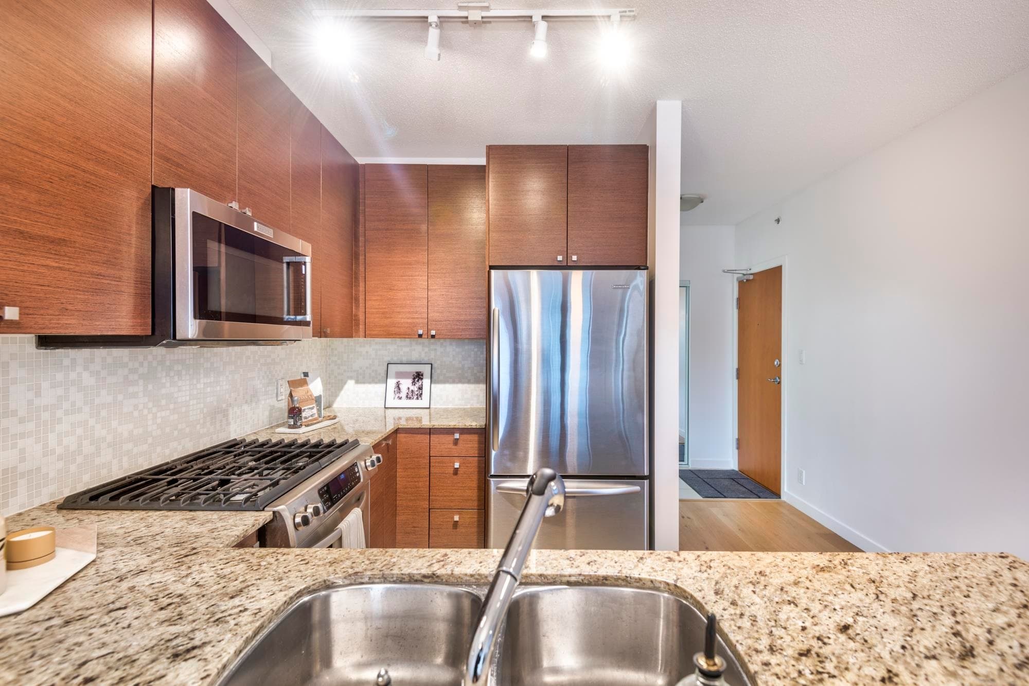 309 - 110 Brew Street, Port Moody, V3H 0E4 — photo 5