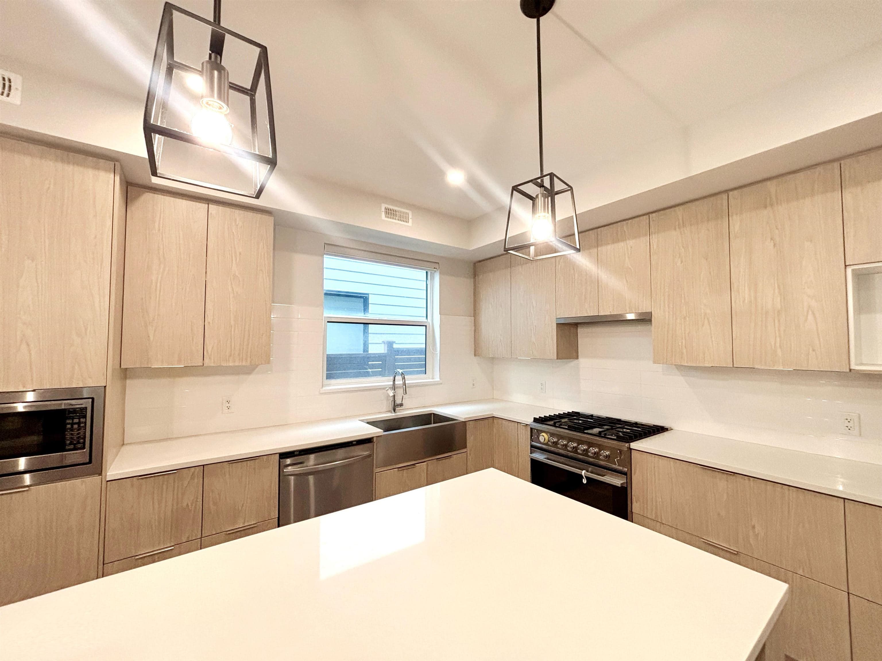 4766 Spruce Way, Tsawwassen, V4M 0A8 — photo 3
