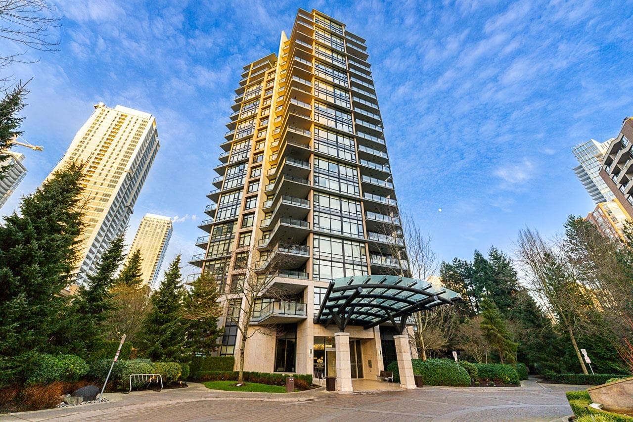 1302 - 6168 Wilson Avenue, Burnaby, V5H 0B2 — photo 1