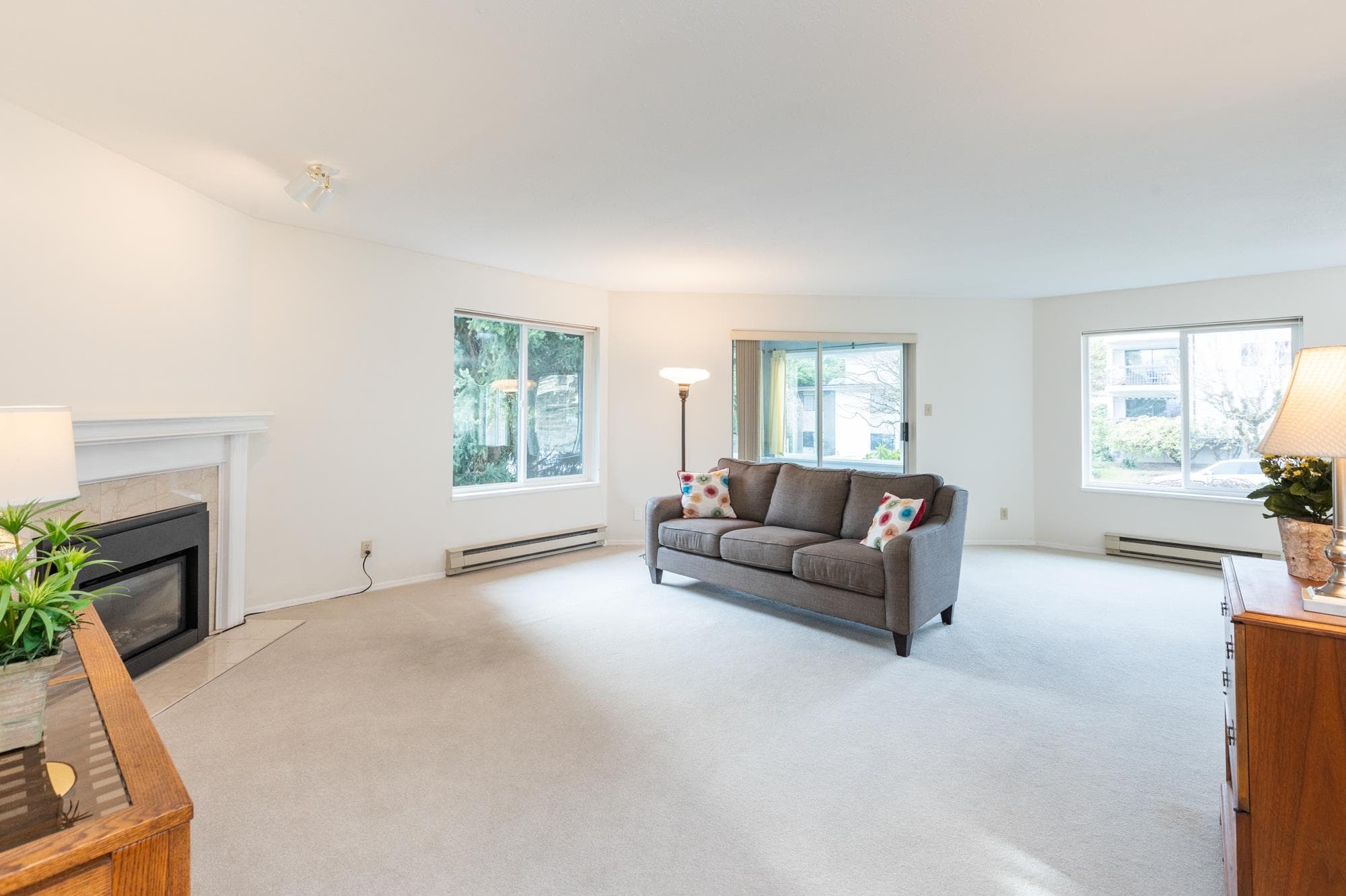 104 - 1378 Fir Street, White Rock, V4B 4B2 — photo 3
