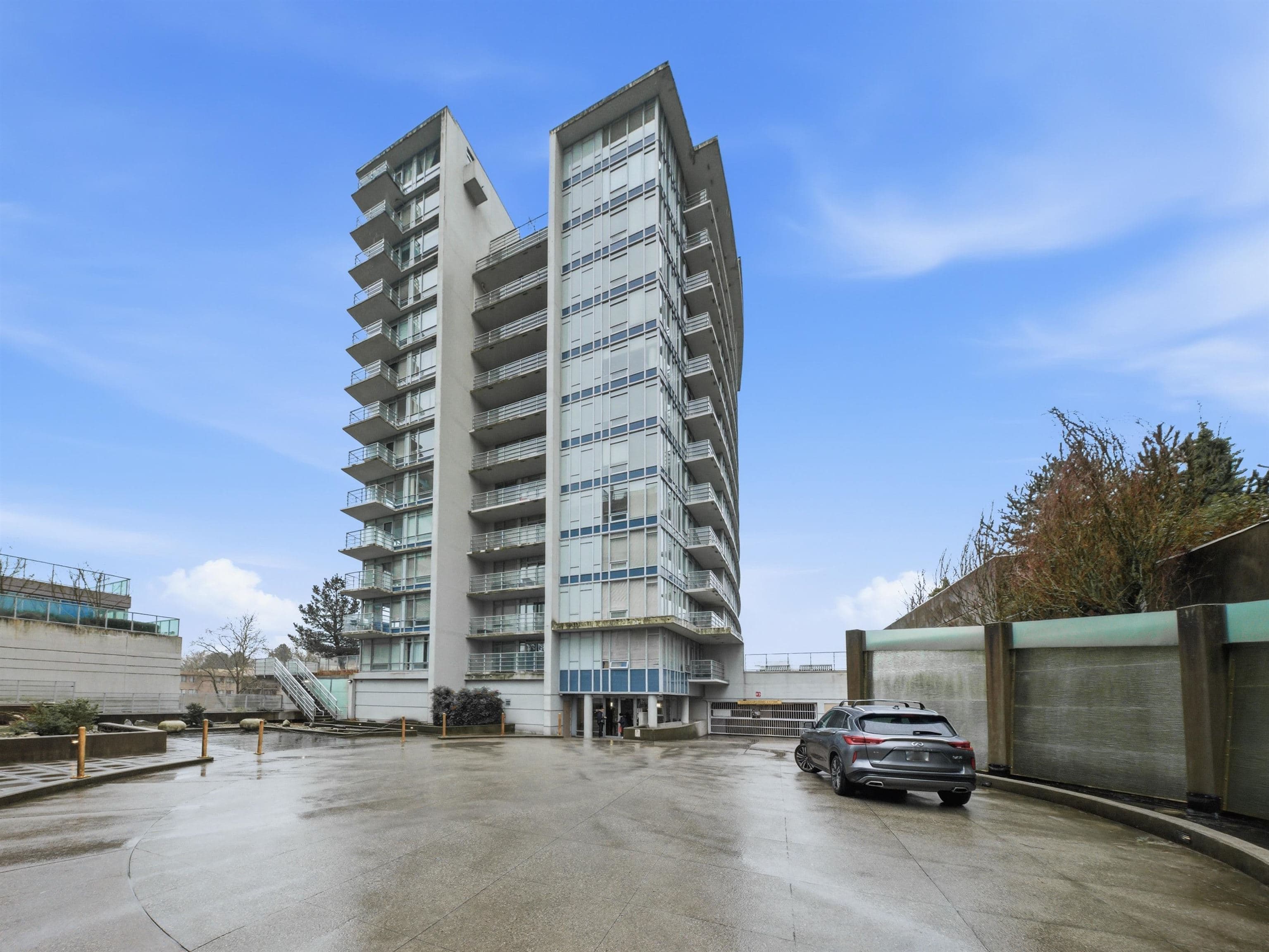 1105 - 8288 Lansdowne Road, Richmond