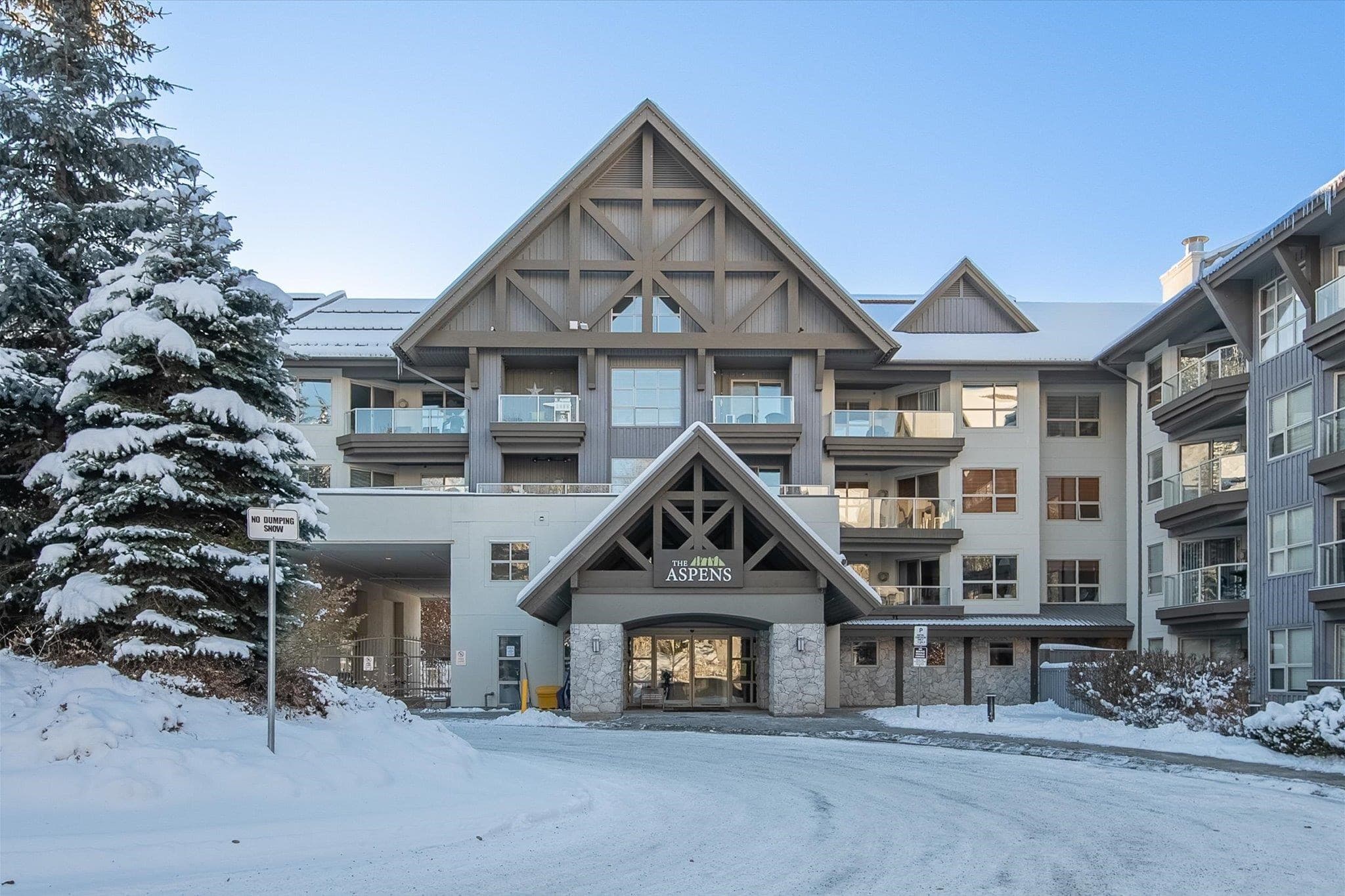 442 - 4800 Spearhead Drive, Whistler