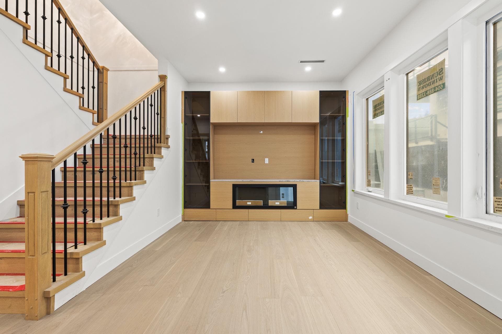 4 - 5115 Buxton Street, Burnaby, V5H 1J7 — photo 1