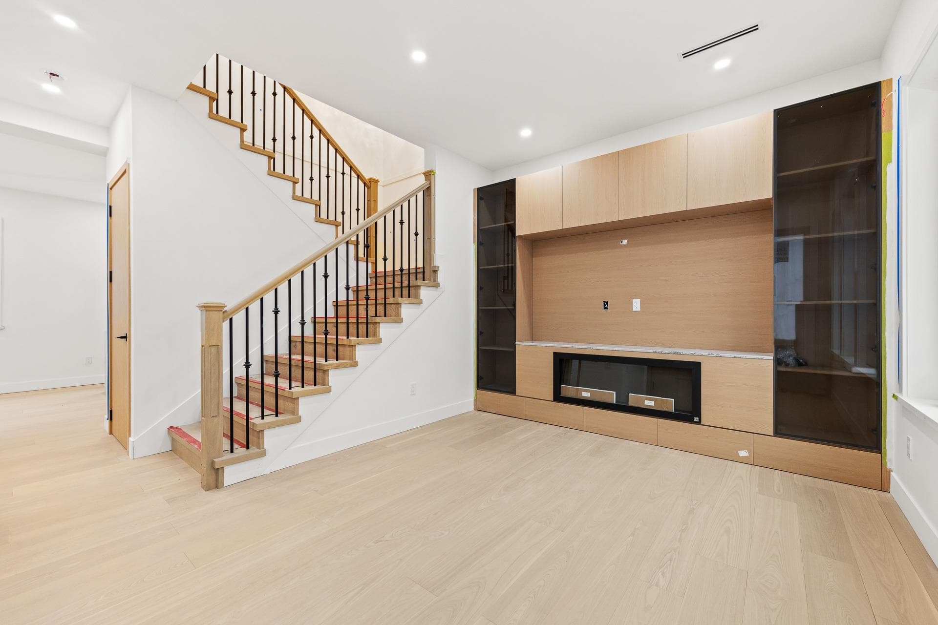 4 - 5115 Buxton Street, Burnaby, V5H 1J7 — photo 4