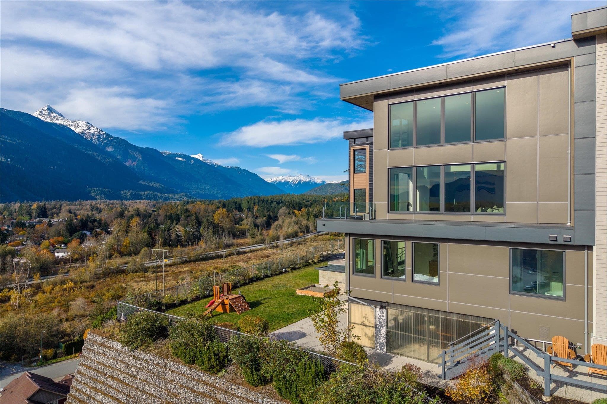 41337 Horizon Drive, Squamish, V8B 0Y7 — photo 3