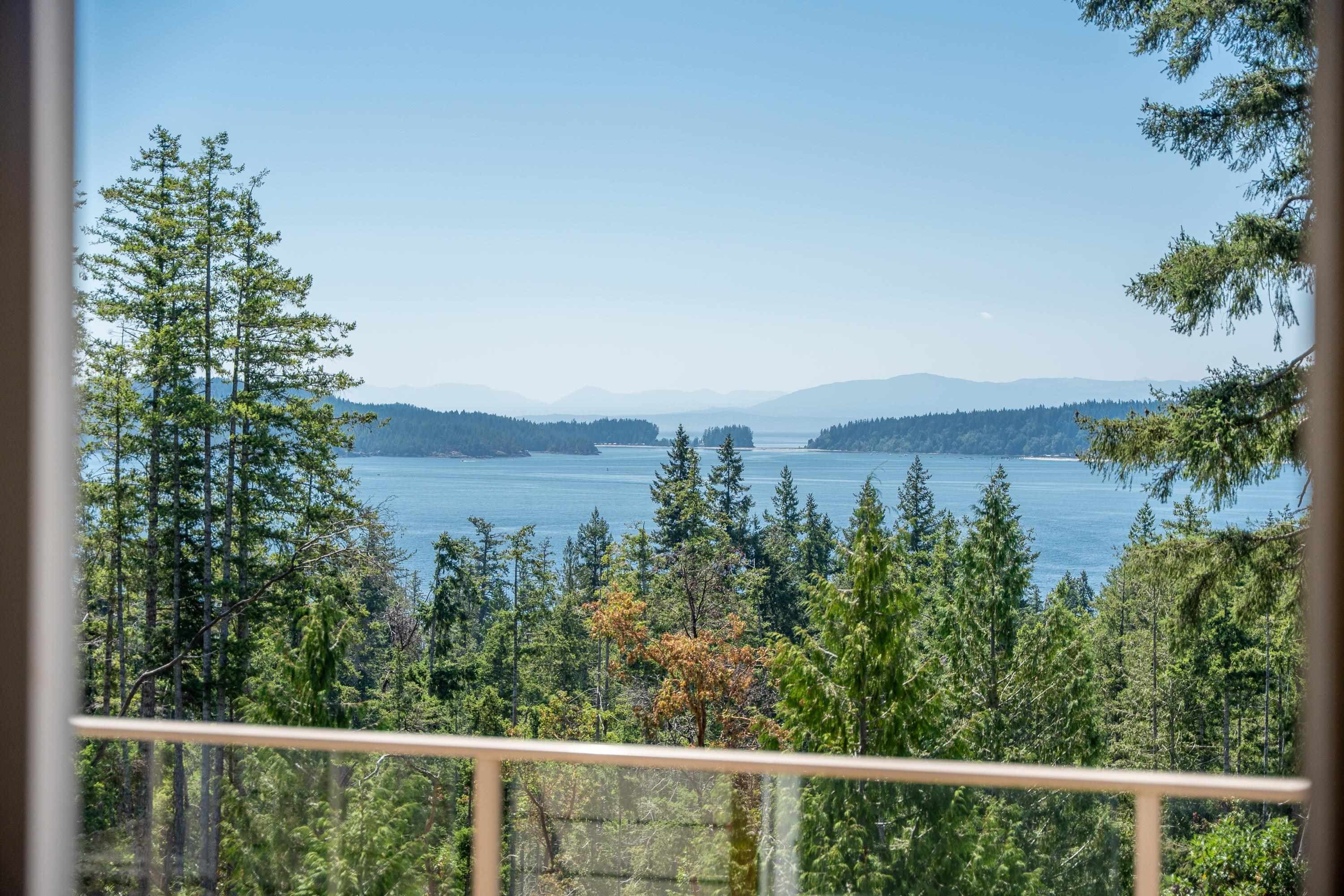10825 Wood Bay Ridge Road, Halfmoon Bay, V7Z 1B8 — photo 4