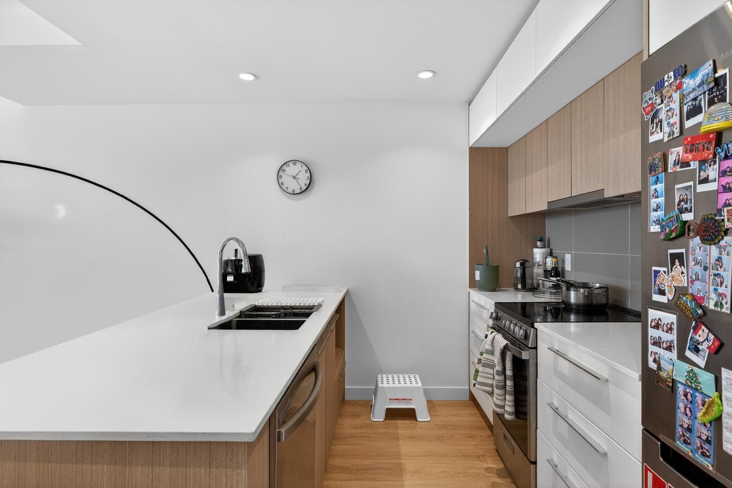 206 - 9580 Tower Road, Burnaby, V5A 0G5 — photo 5