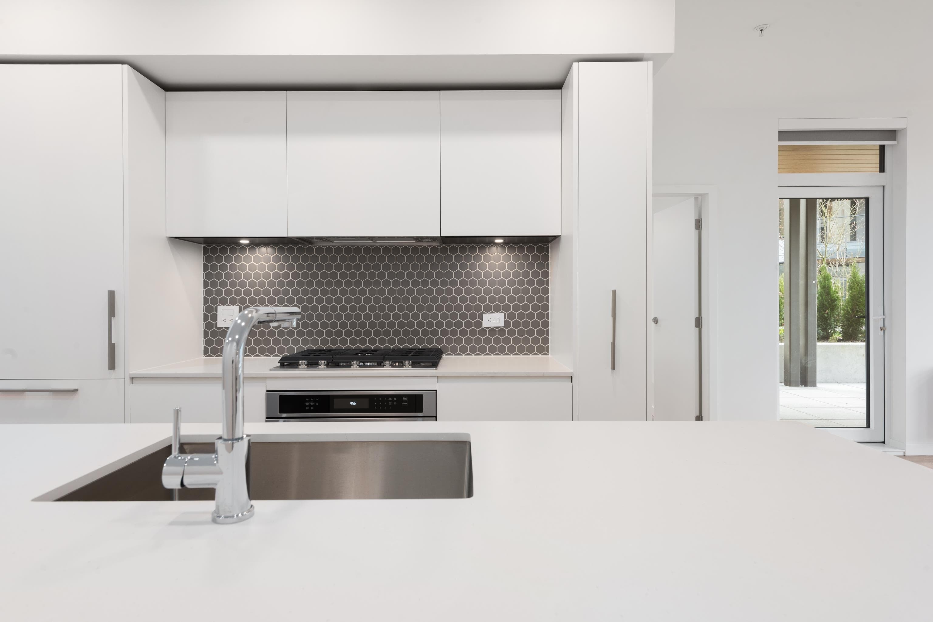 203 - 1504 Scott Crescent, Squamish, V8B 1G7 — photo 3