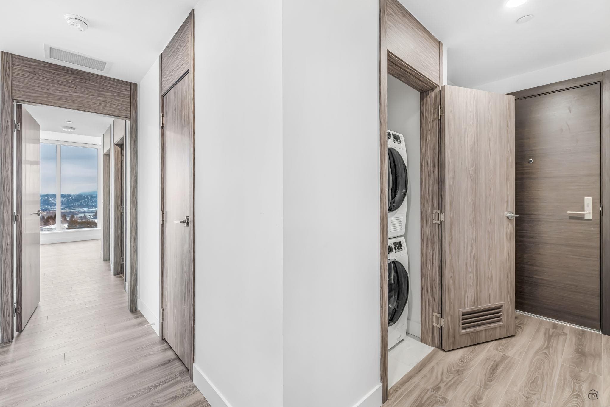 1208 - 10750 135a Street, Surrey, V3T 0V4 — photo 5