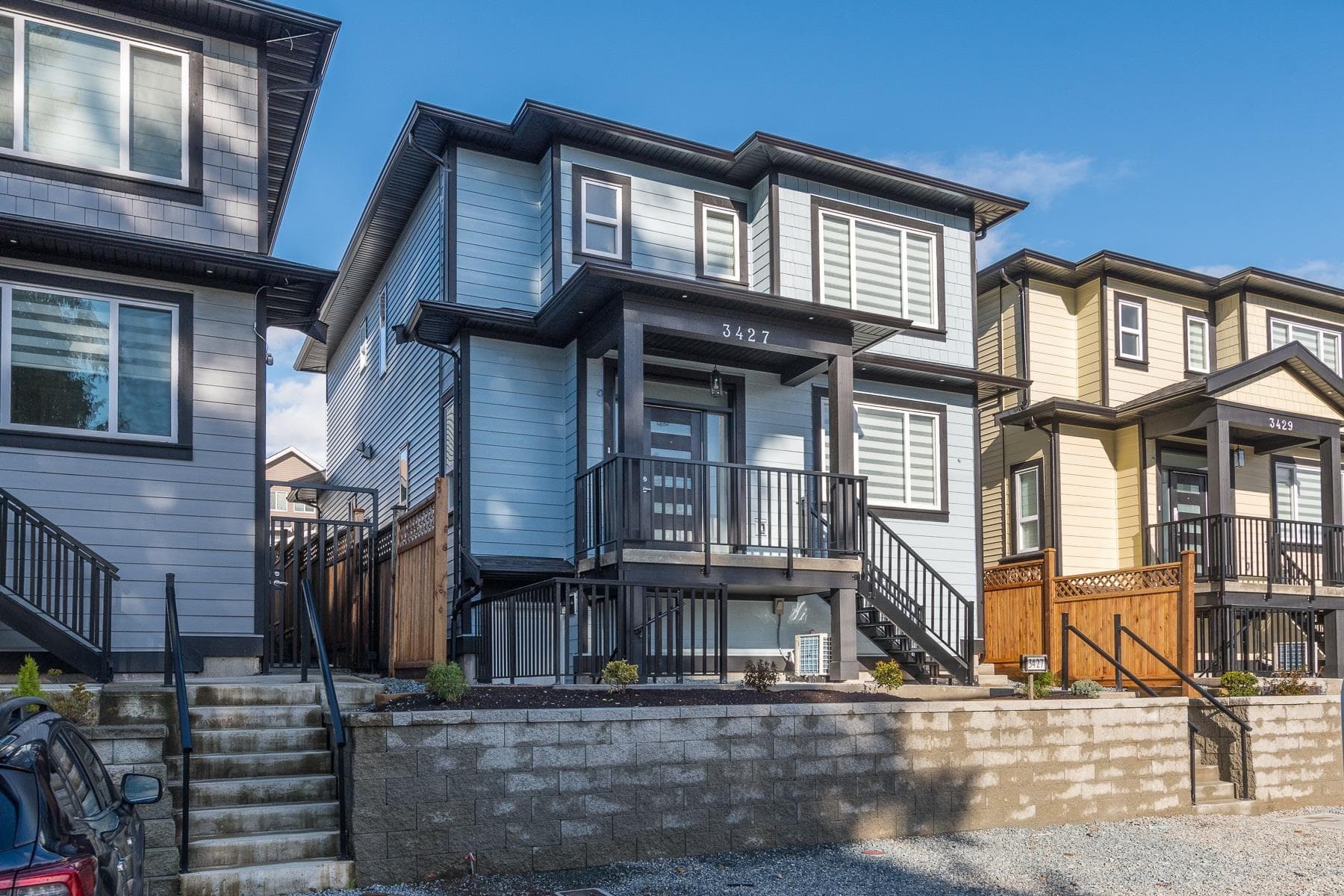 3429 Victoria Drive, Coquitlam, V3B 2V5 — photo 2