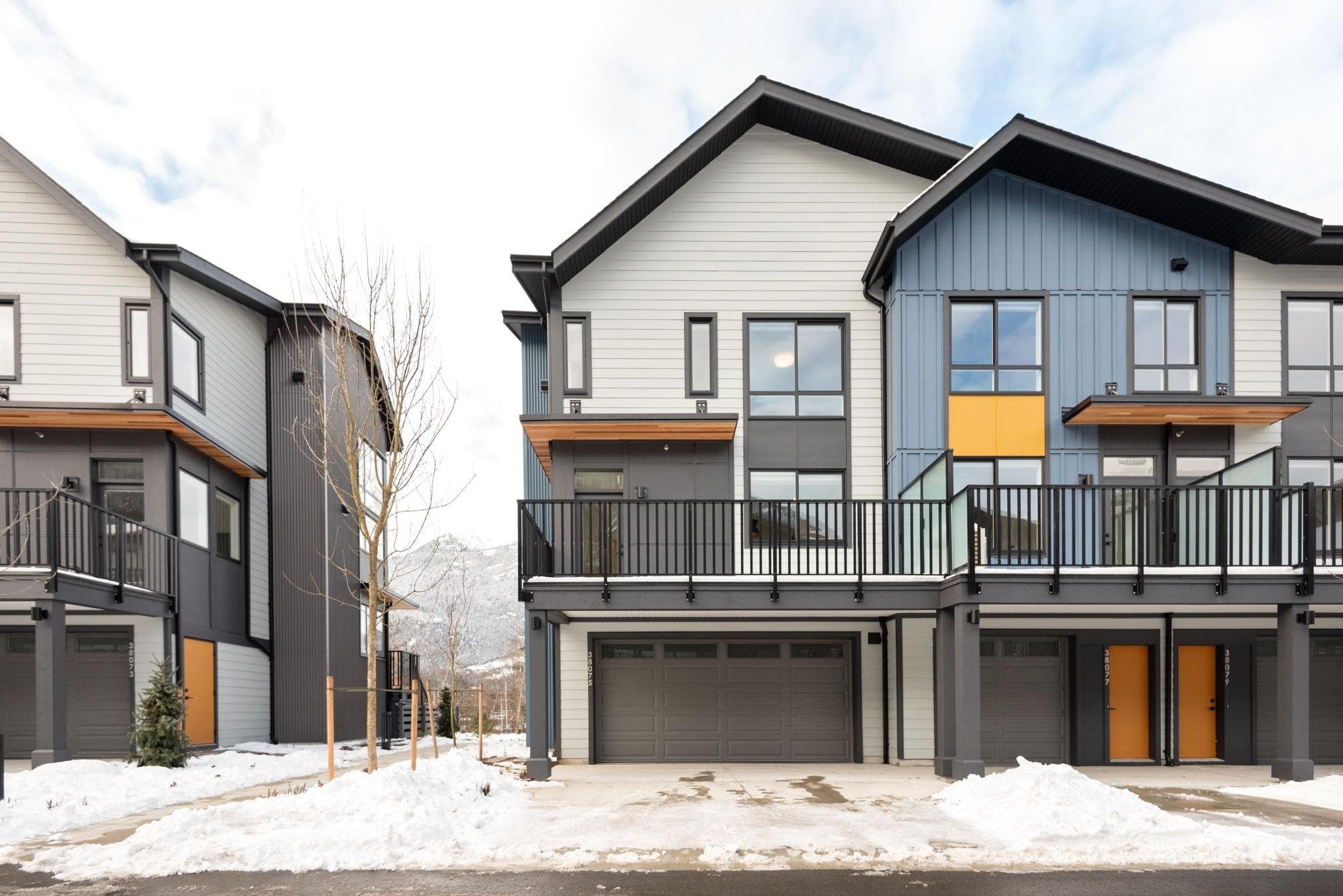 38073 Helm Way, Squamish, V8B 1A8 — photo 3