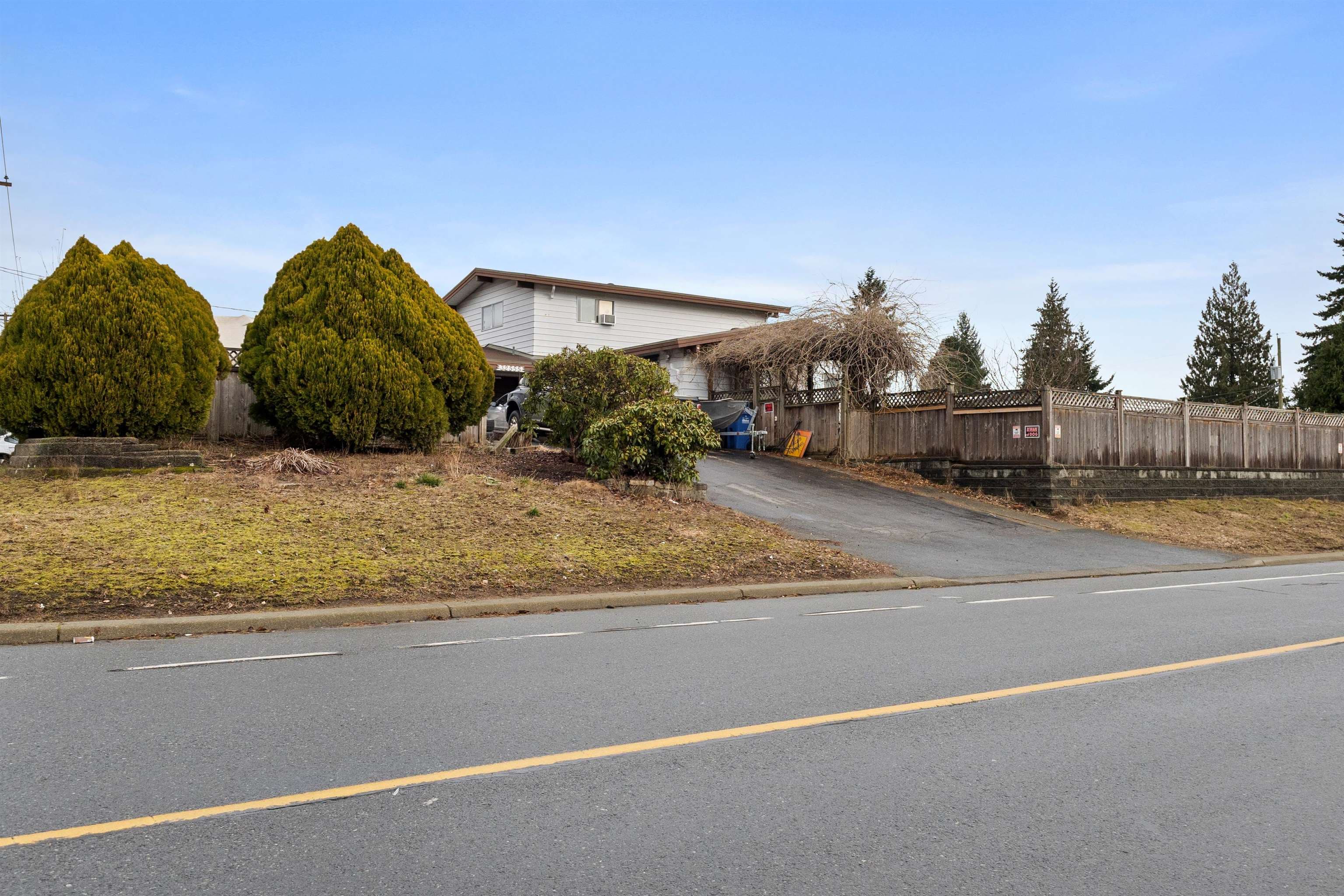 32555 Bevan Avenue, Abbotsford, V2T 3X5 — photo 4